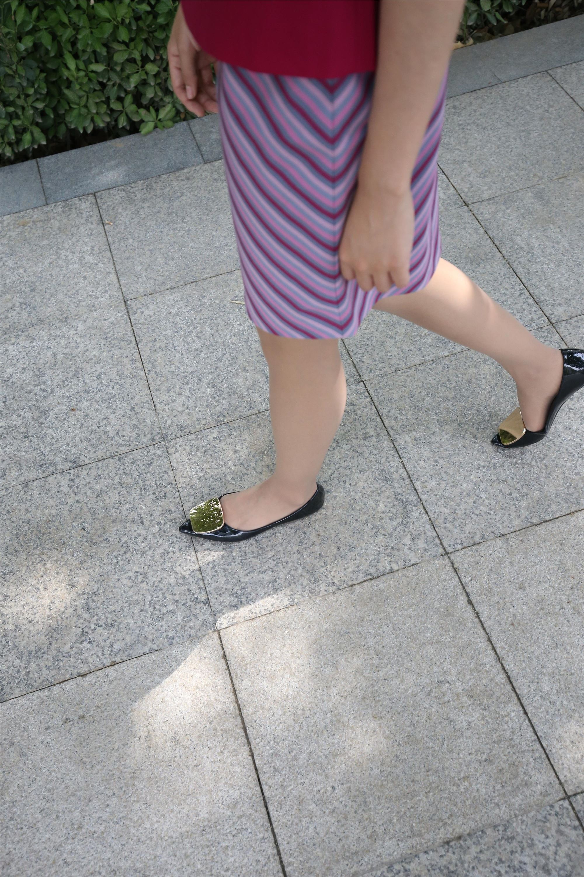 大西瓜美女图片 Z3-3 裤妹制服623p3