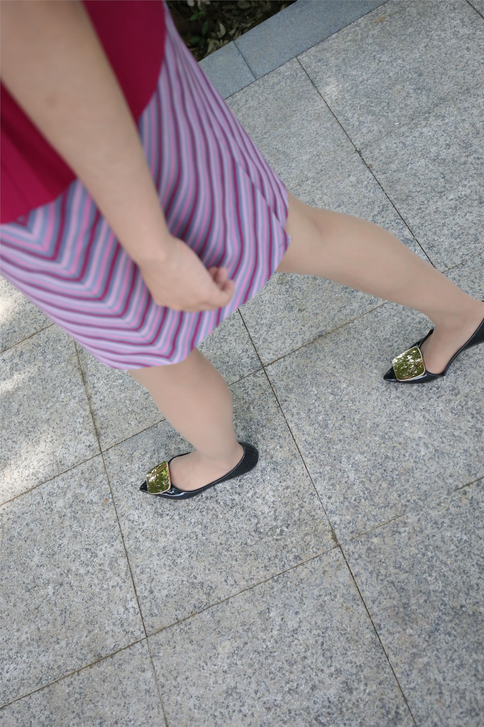 大西瓜美女图片 Z3-3 裤妹制服623p3