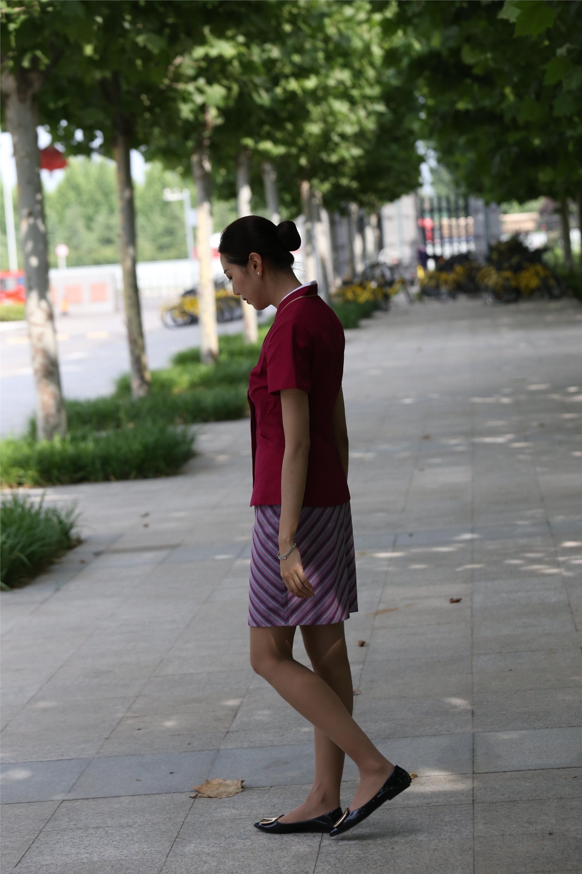 大西瓜美女图片 Z3-3 裤妹制服623p3