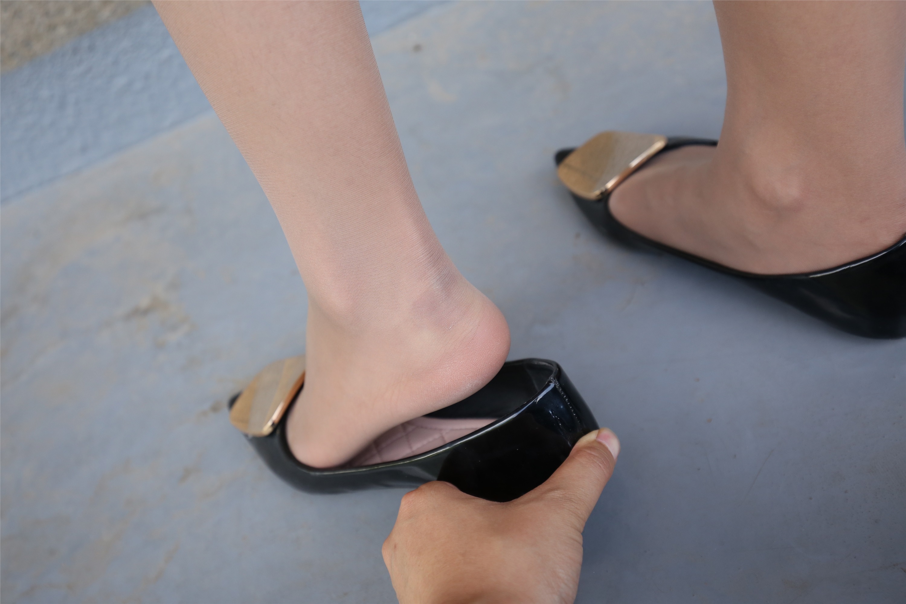 大西瓜美女图片 Z3-3 裤妹制服623p5