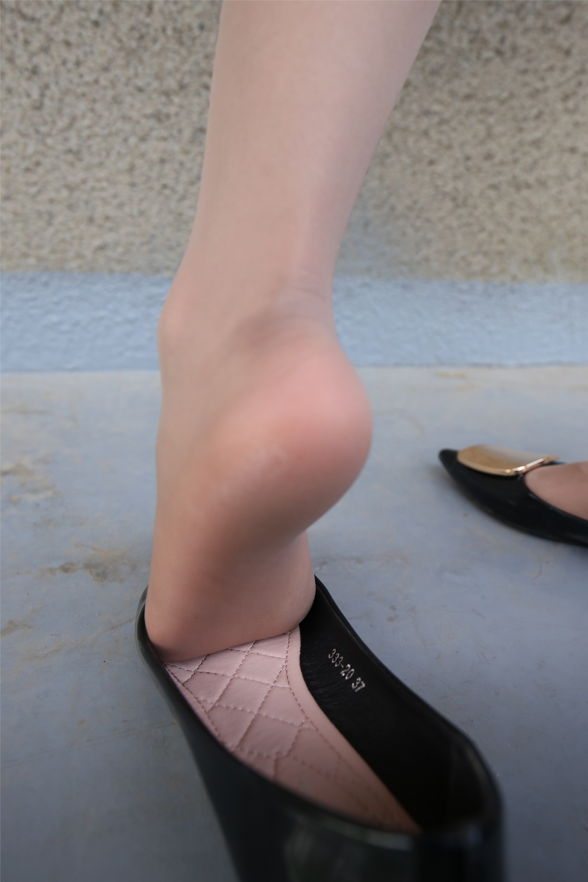 大西瓜美女图片 Z3-3 裤妹制服623p5