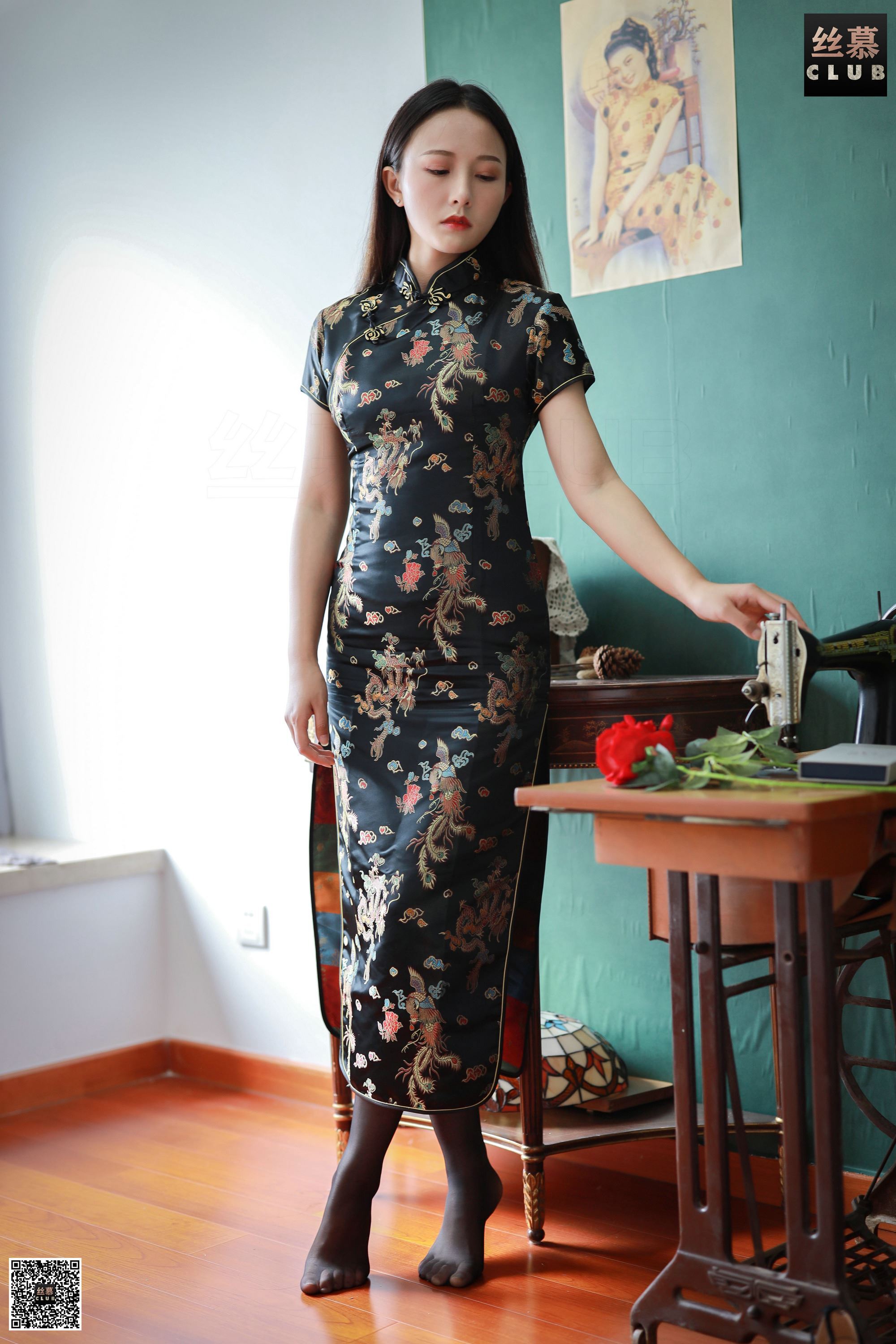 丝慕写真 SM098 张小姐 – 旗袍秀