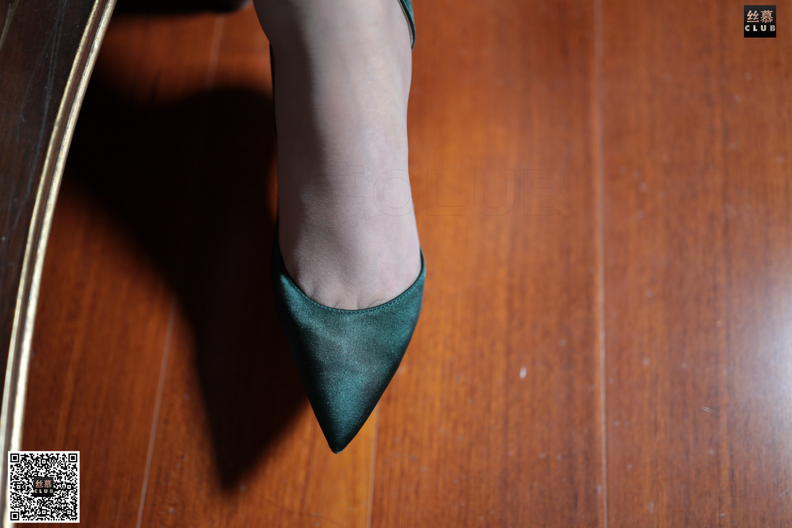 丝慕写真 欣妹 – 玫瑰花