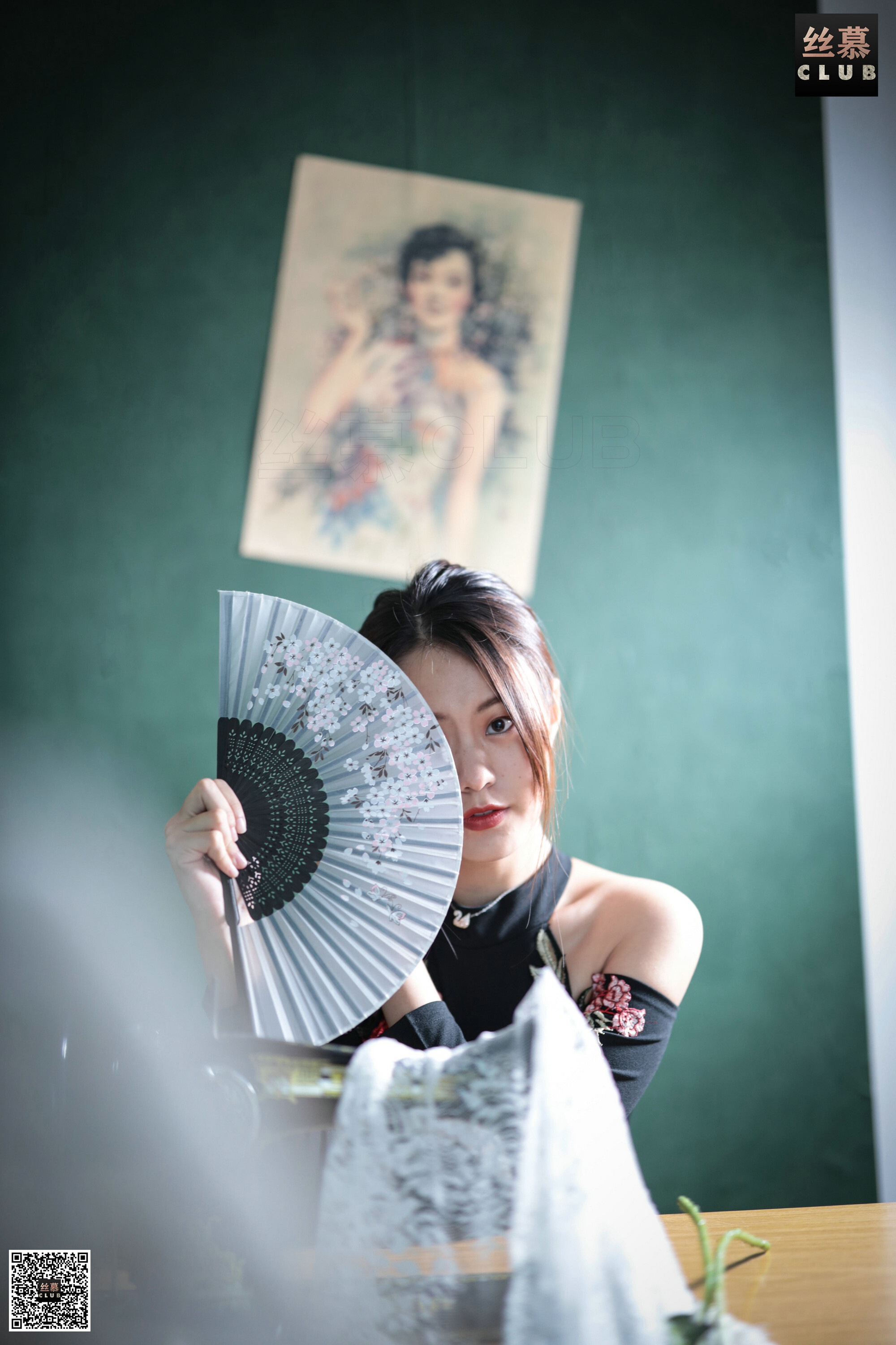 丝慕写真 欣妹 – 玫瑰花