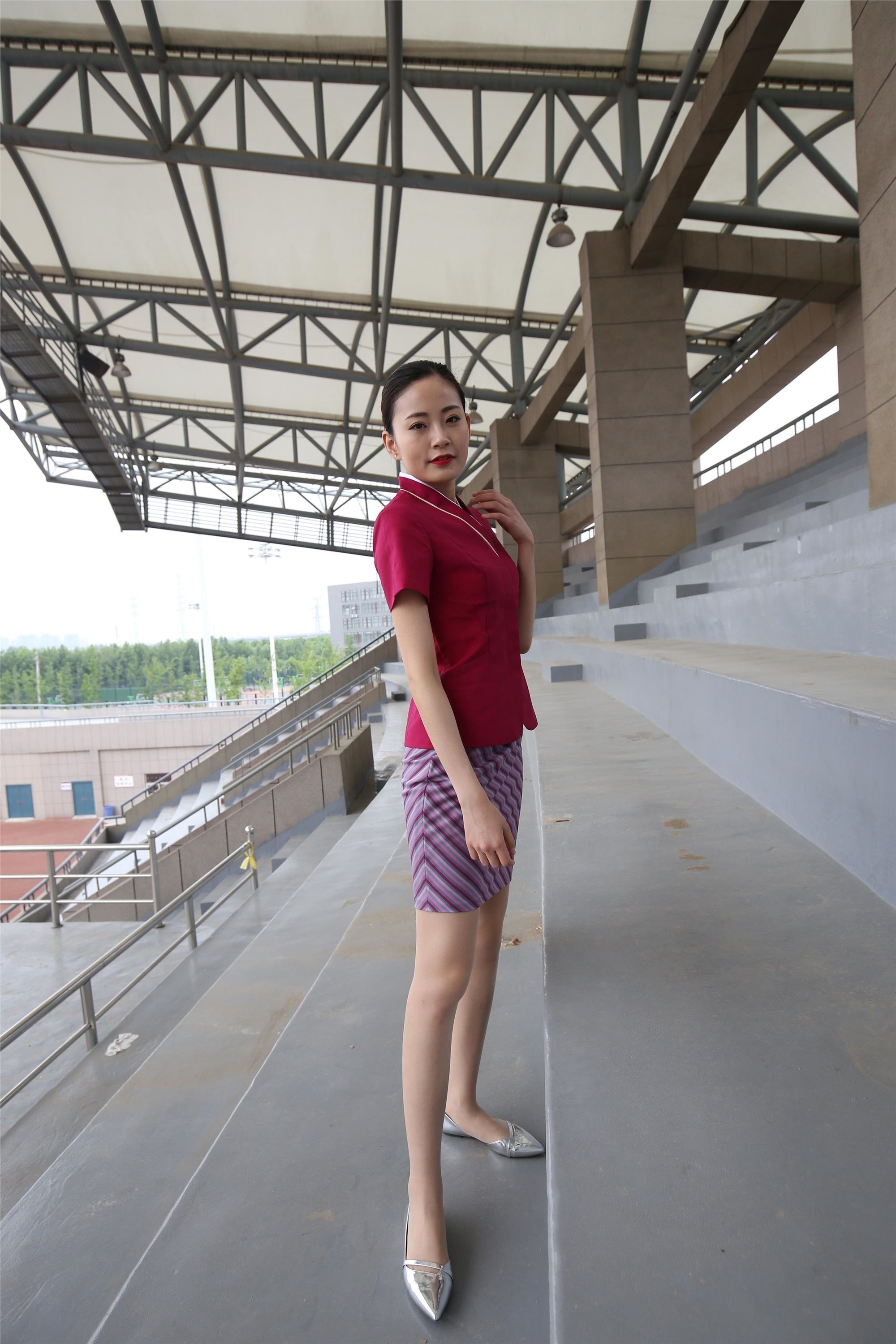 大西瓜美女图片 Z3-4 空姐制服674p2