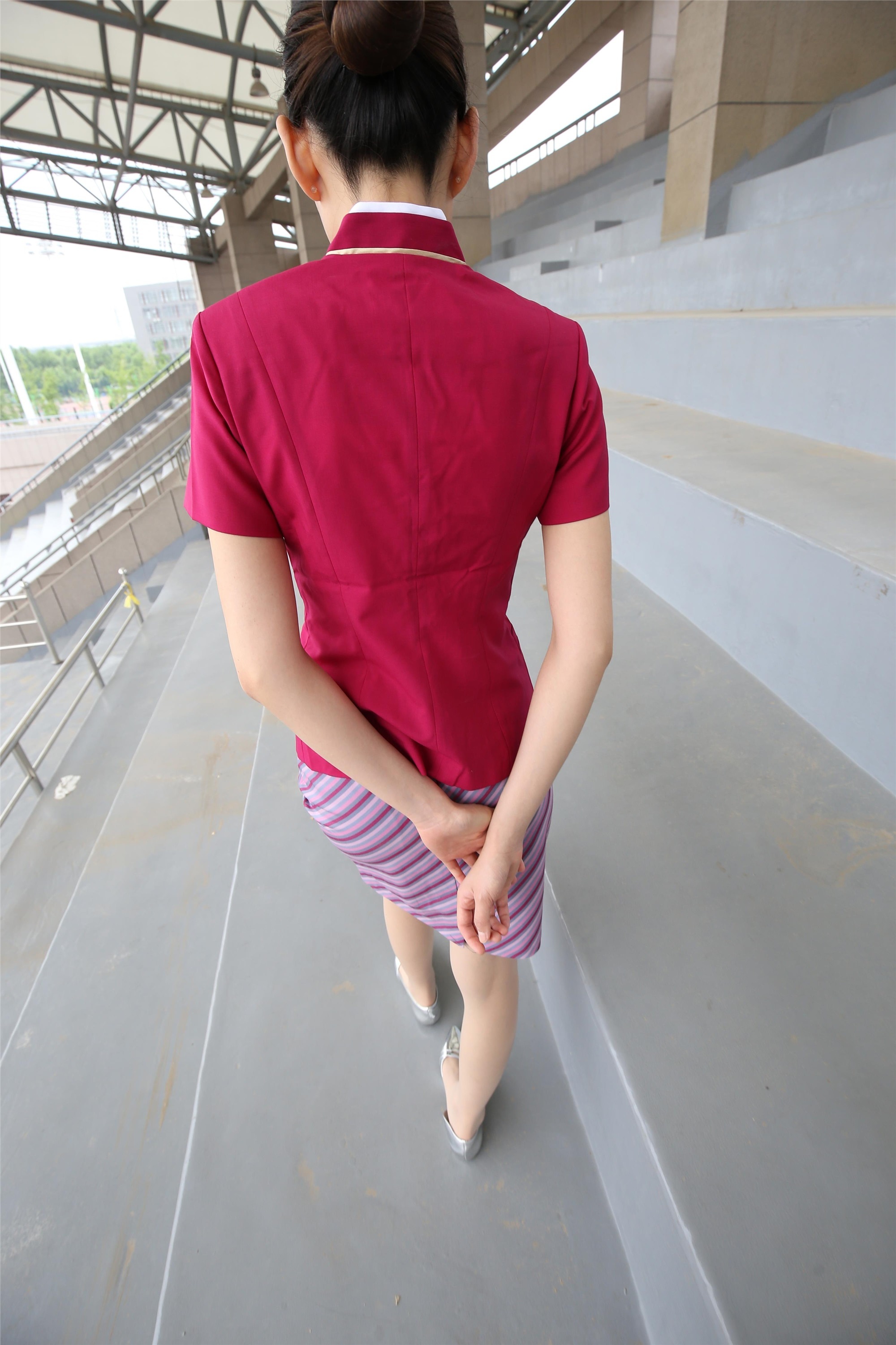 大西瓜美女图片 Z3-4 空姐制服674p2