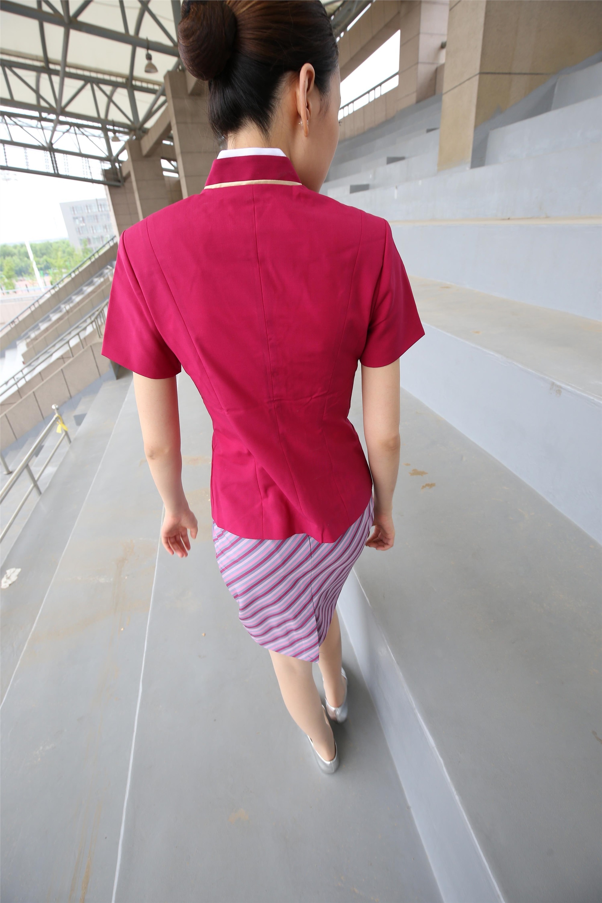 大西瓜美女图片 Z3-4 空姐制服674p2