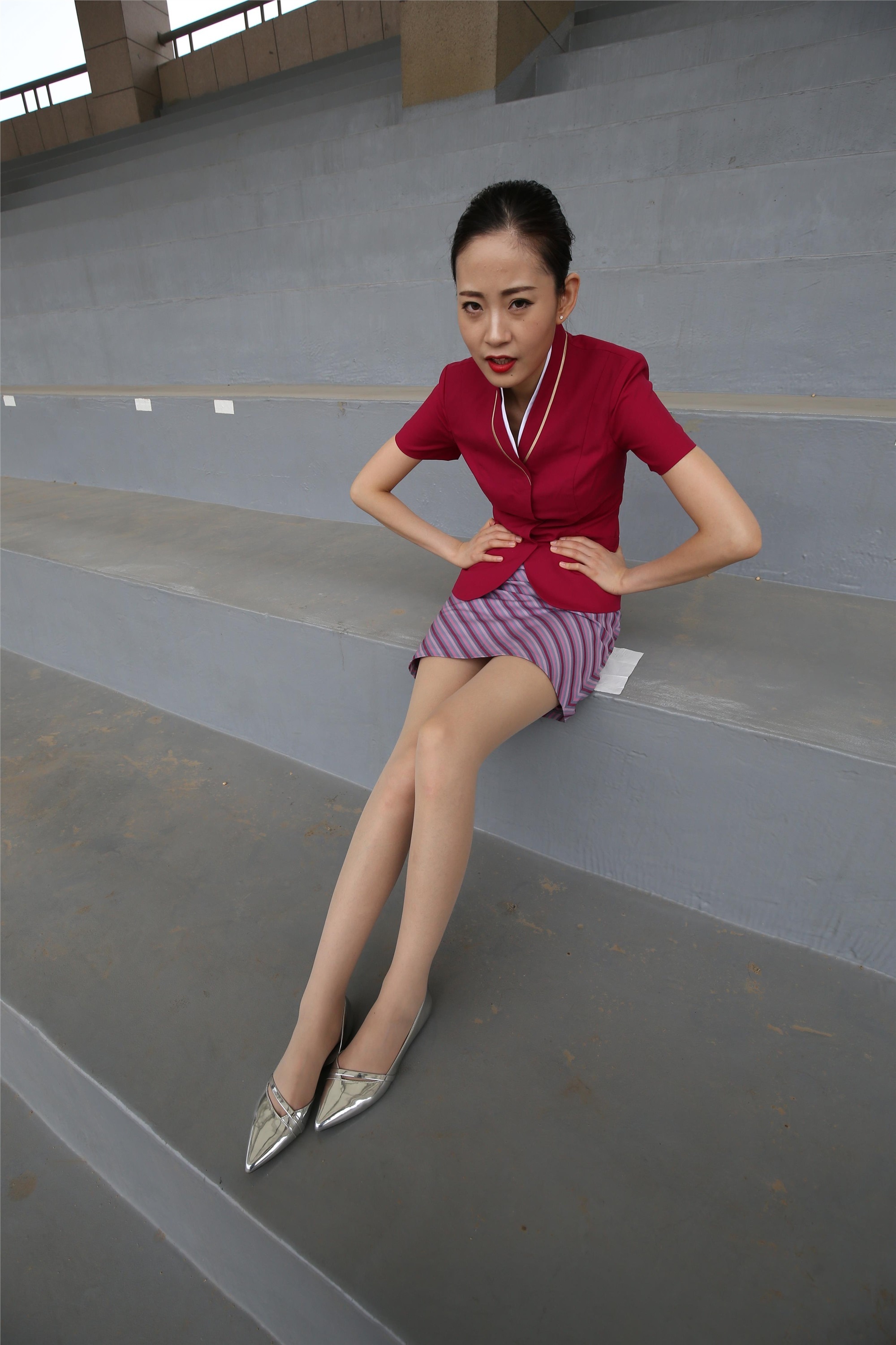 大西瓜美女图片 Z3-4 空姐制服674p3