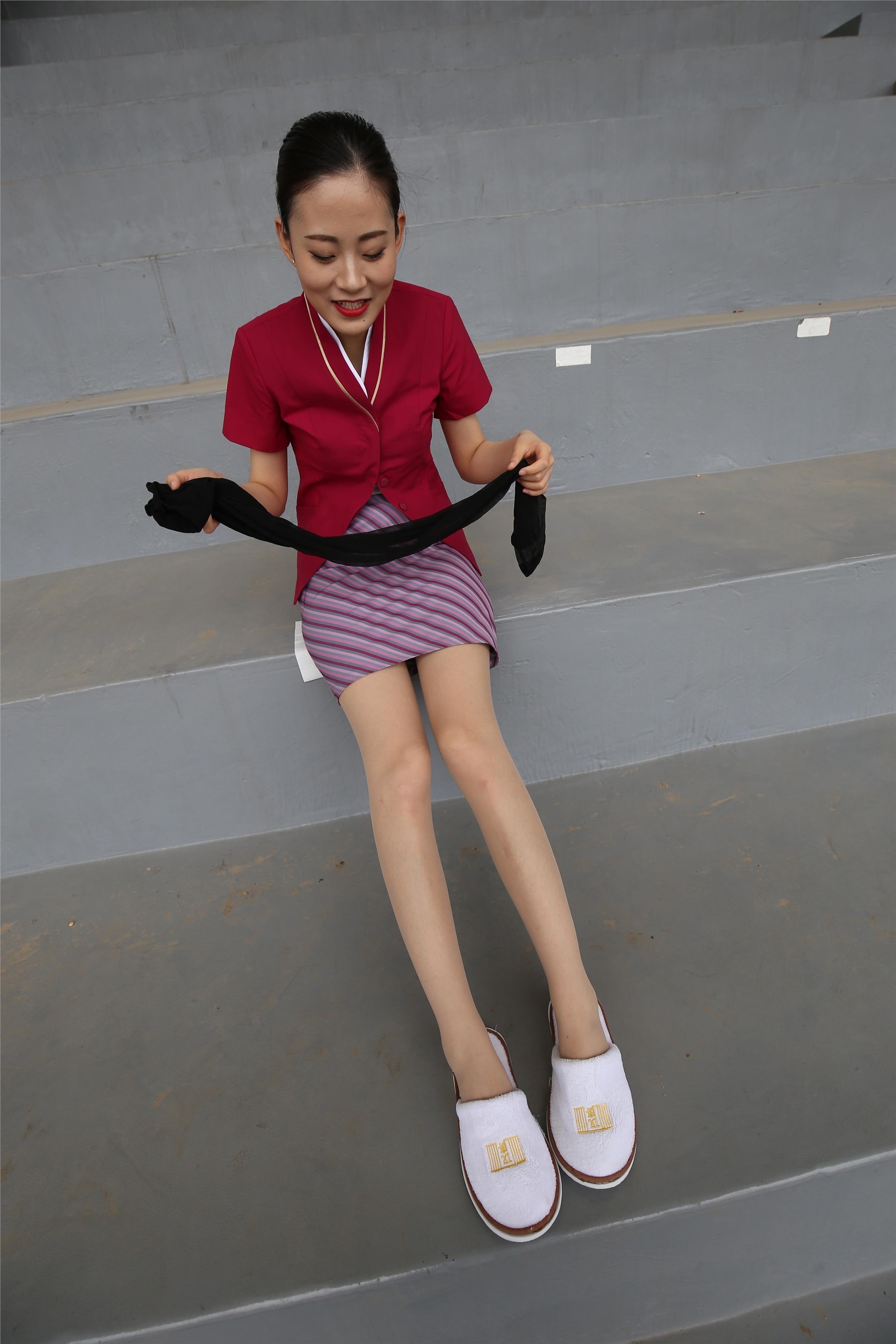 大西瓜美女图片 Z3-4 空姐制服674p5