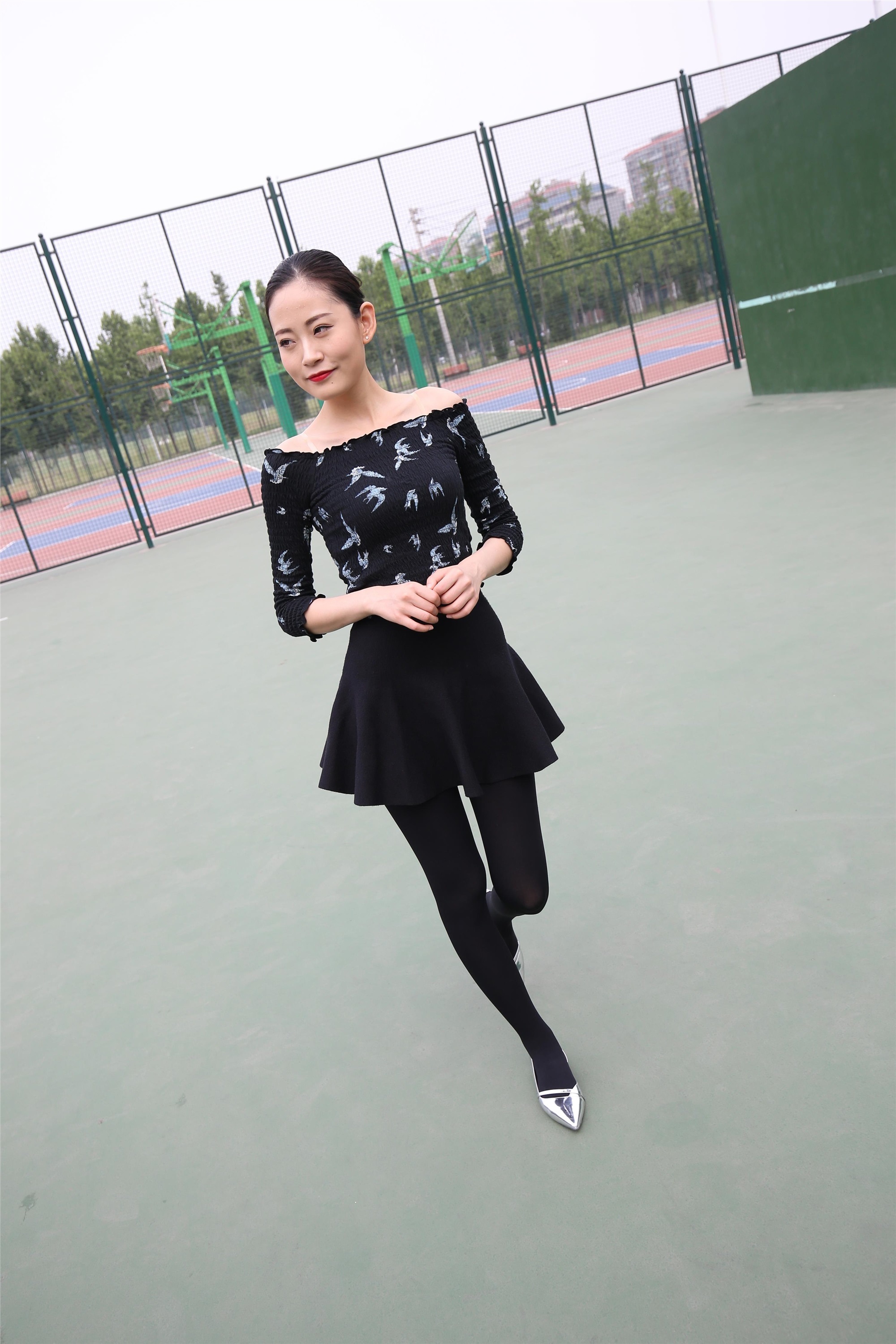 大西瓜美女图片 Z3-5 空姐黑袜738p3