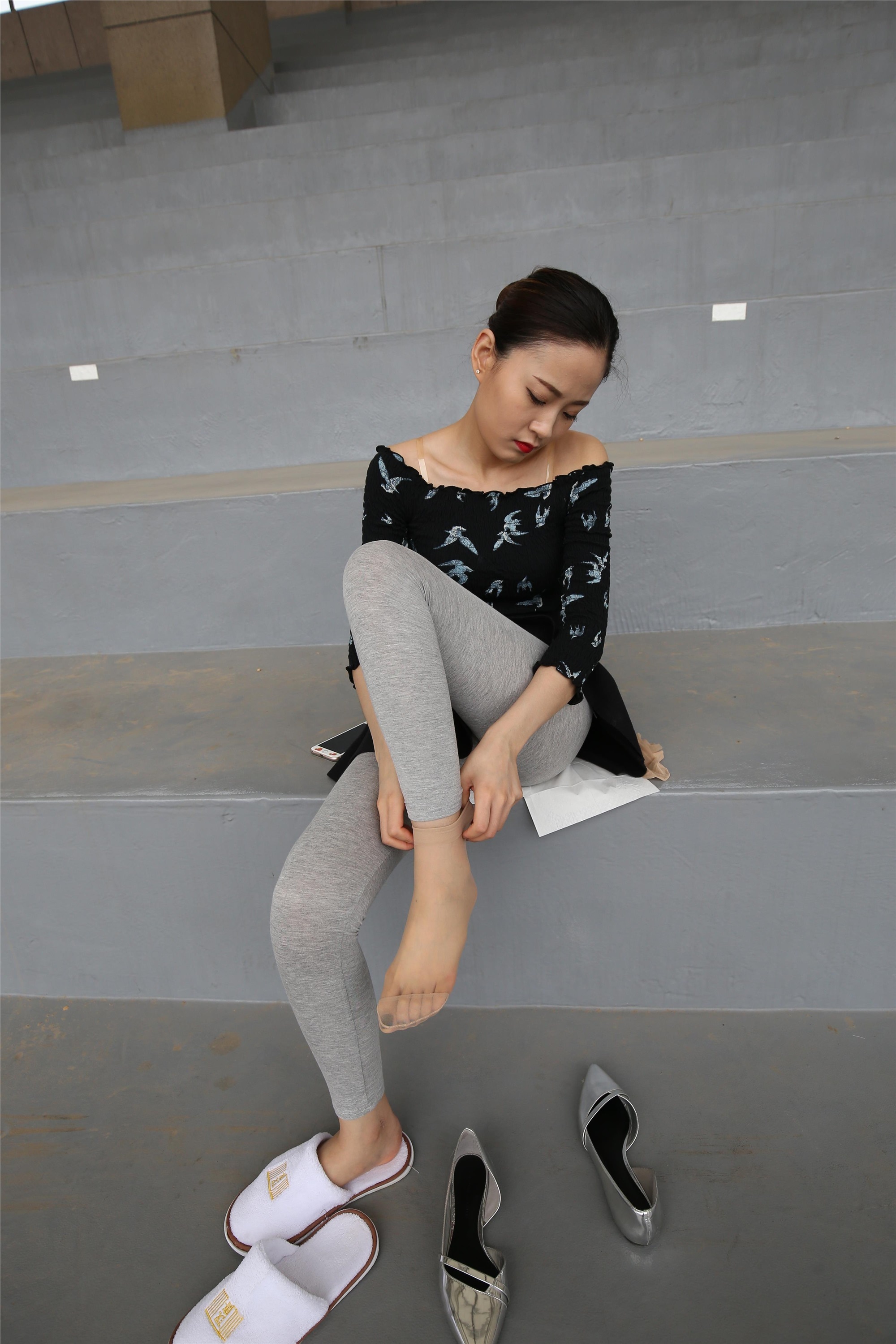 大西瓜美女图片 Z3-6 空姐灰丝459p1