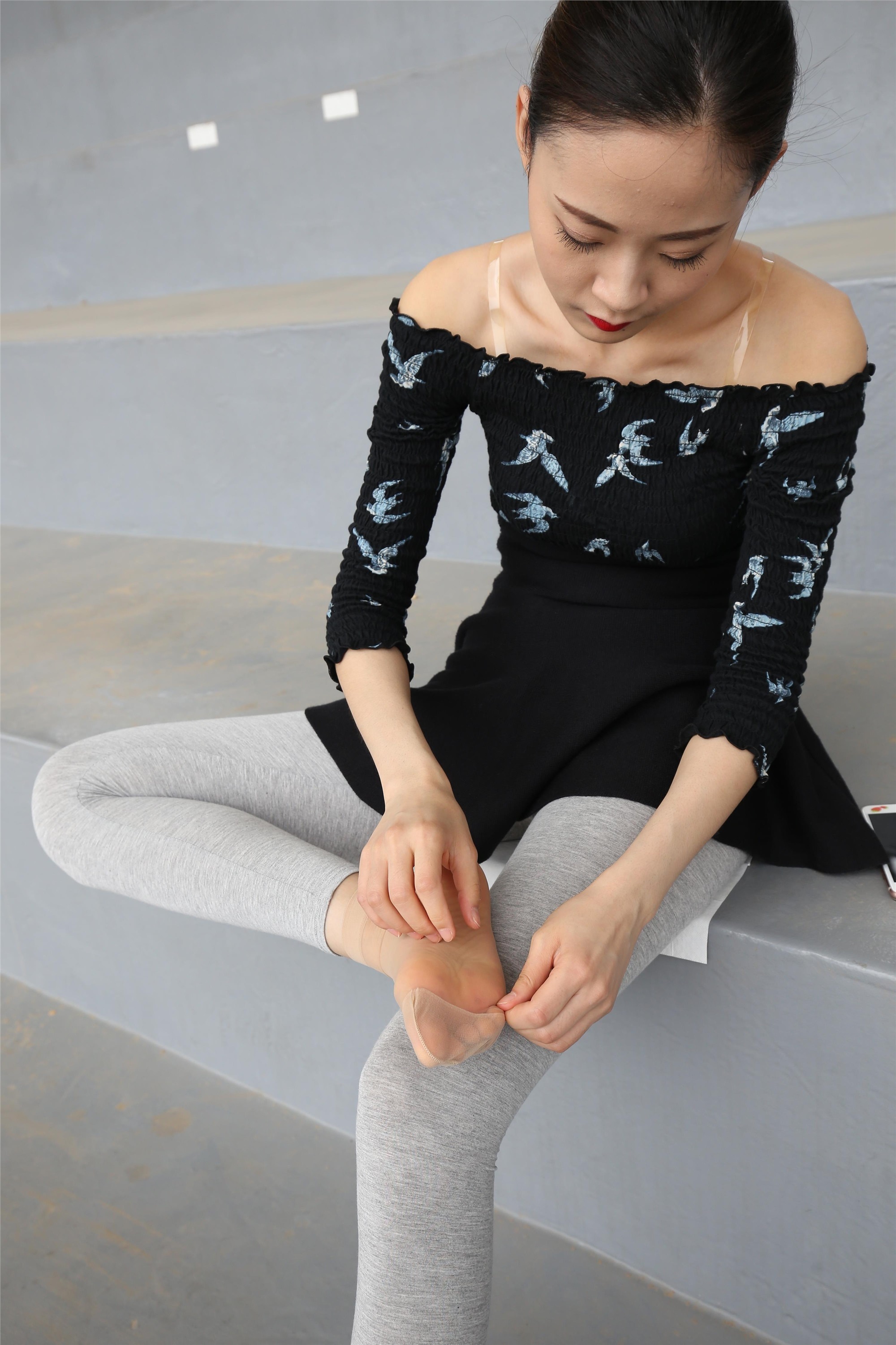 大西瓜美女图片 Z3-6 空姐灰丝459p1