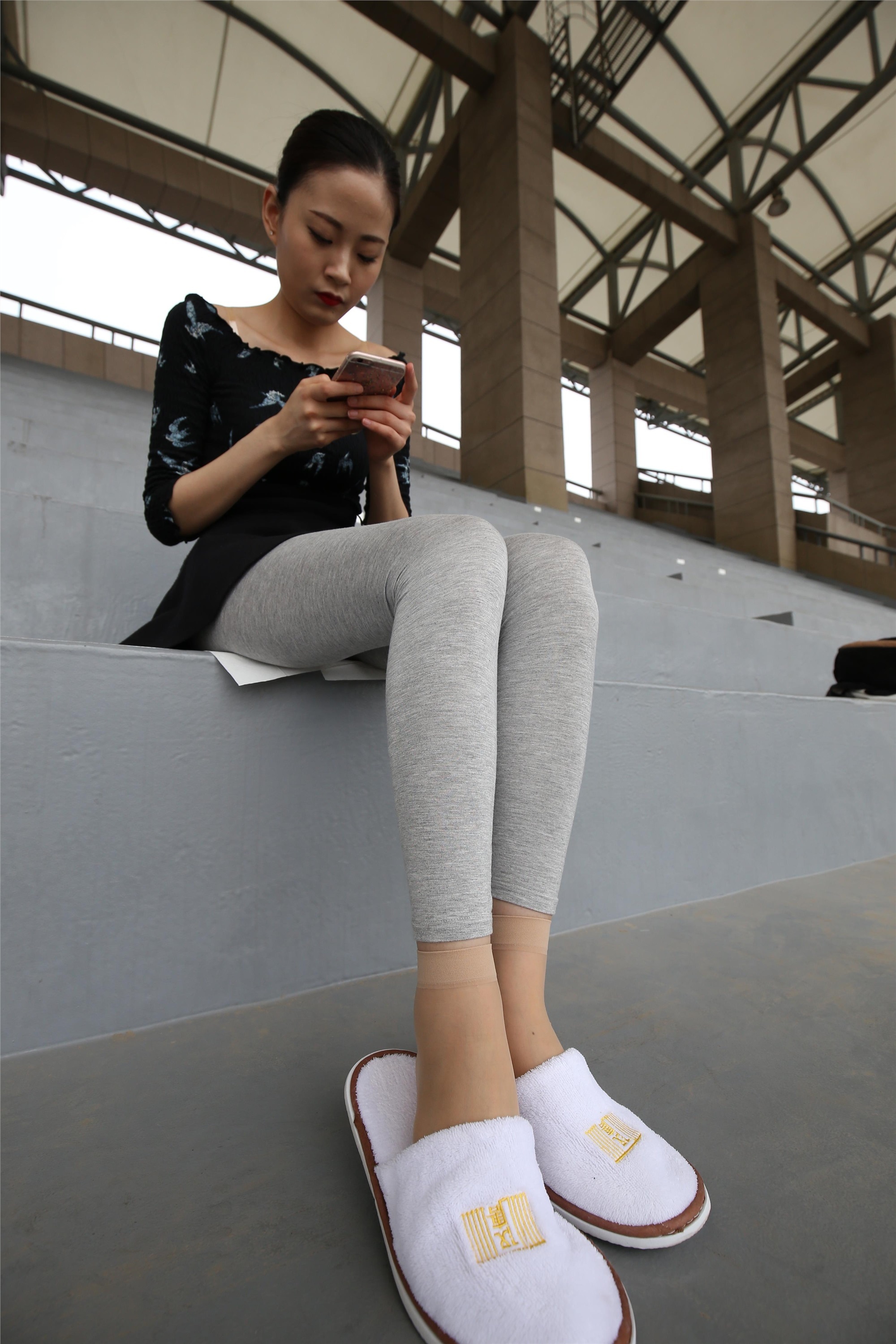 大西瓜美女图片 Z3-6 空姐灰丝459p1