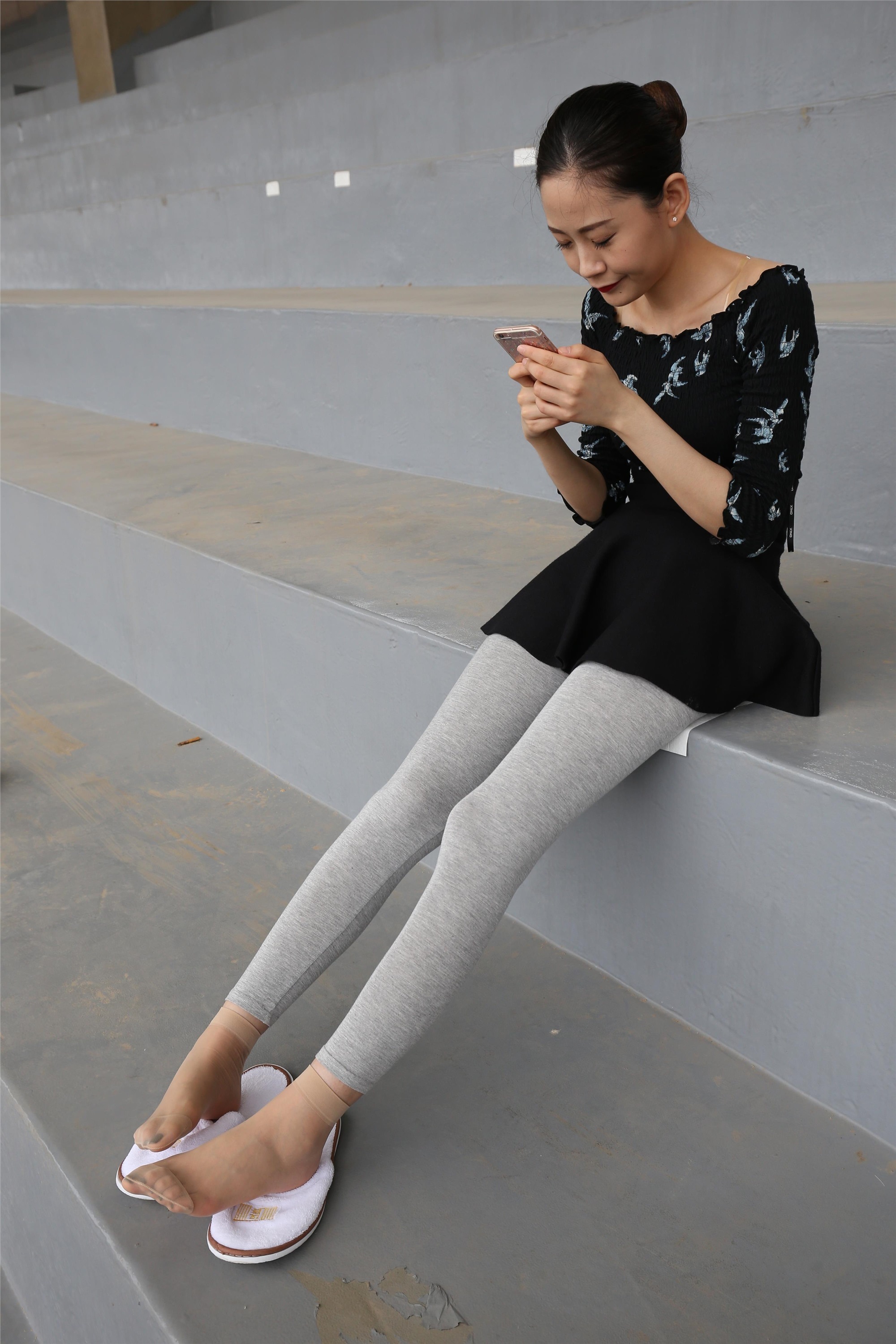 大西瓜美女图片 Z3-6 空姐灰丝459p1