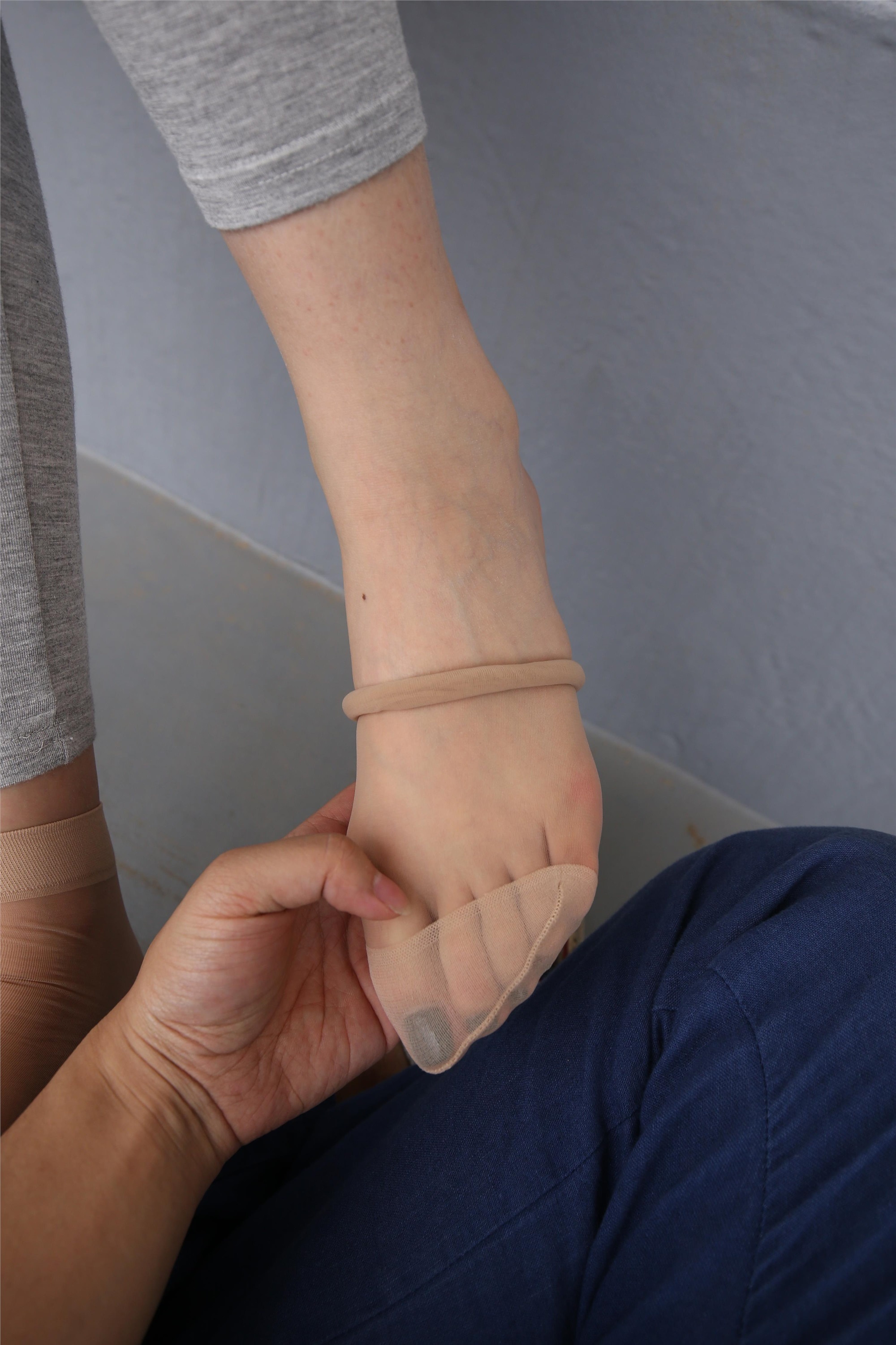 大西瓜美女图片 Z3-6 空姐灰丝459p2