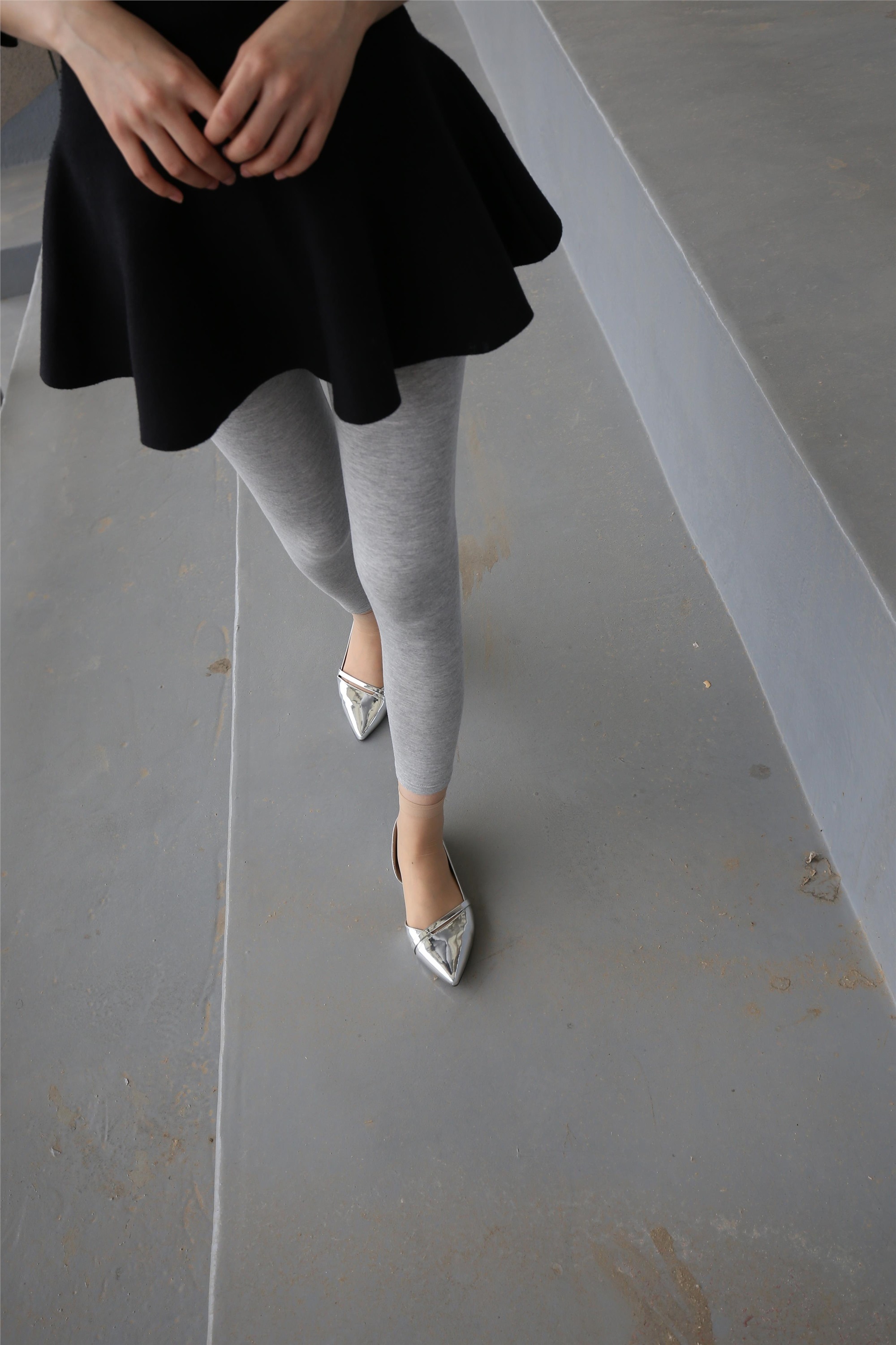 大西瓜美女图片 Z3-6 空姐灰丝459p2