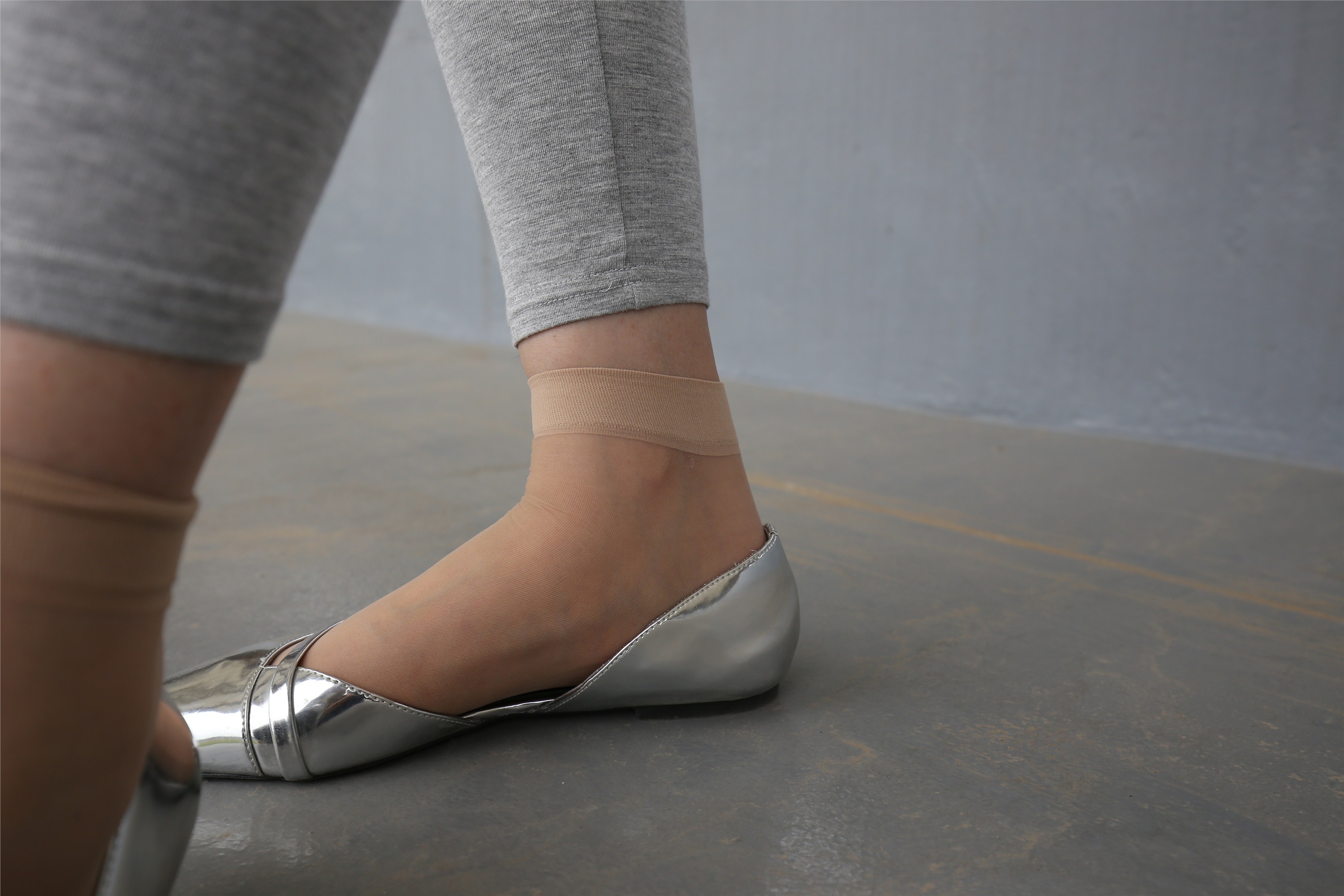 大西瓜美女图片 Z3-6 空姐灰丝459p2