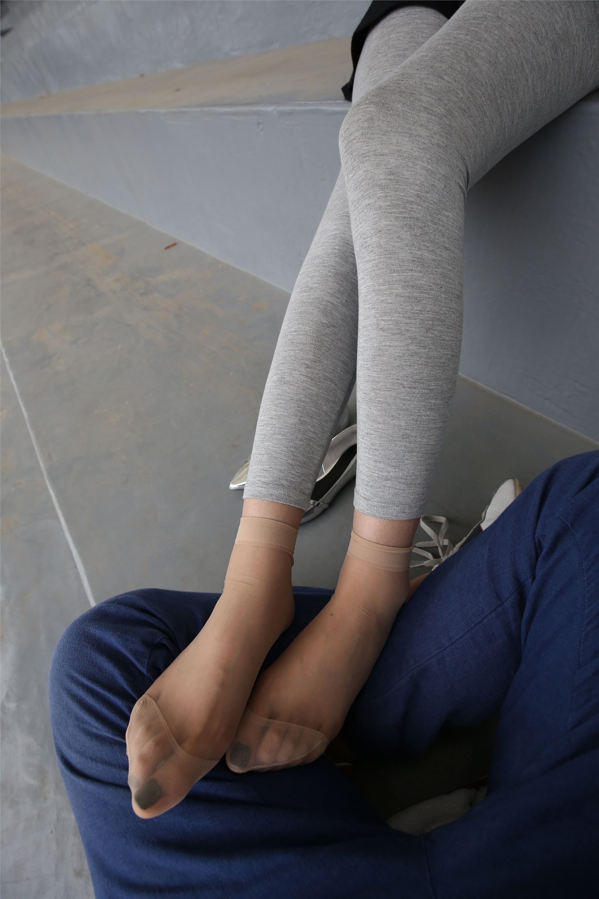 大西瓜美女图片 Z3-6 空姐灰丝459p2