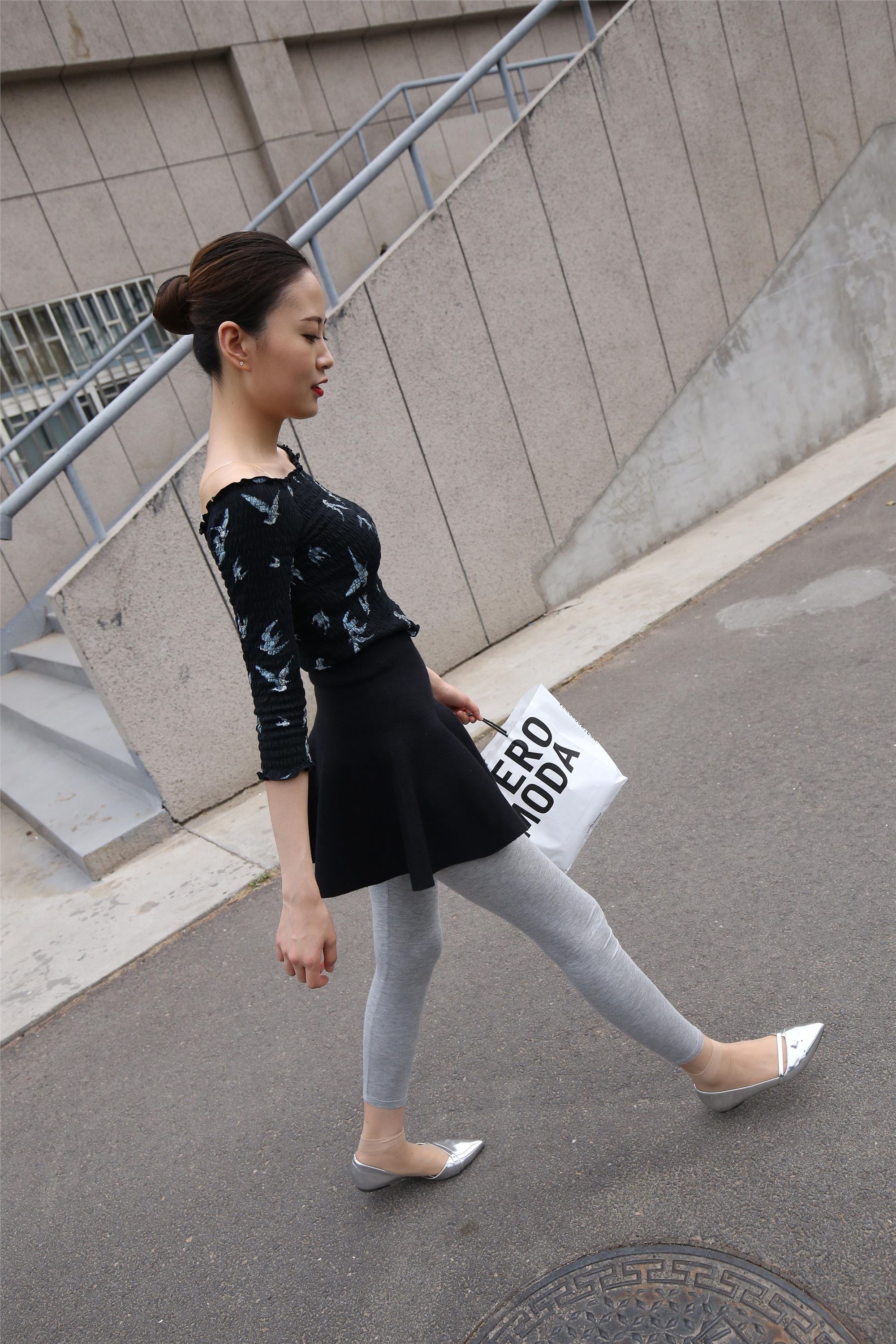 大西瓜美女图片 Z3-6 空姐灰丝459p3