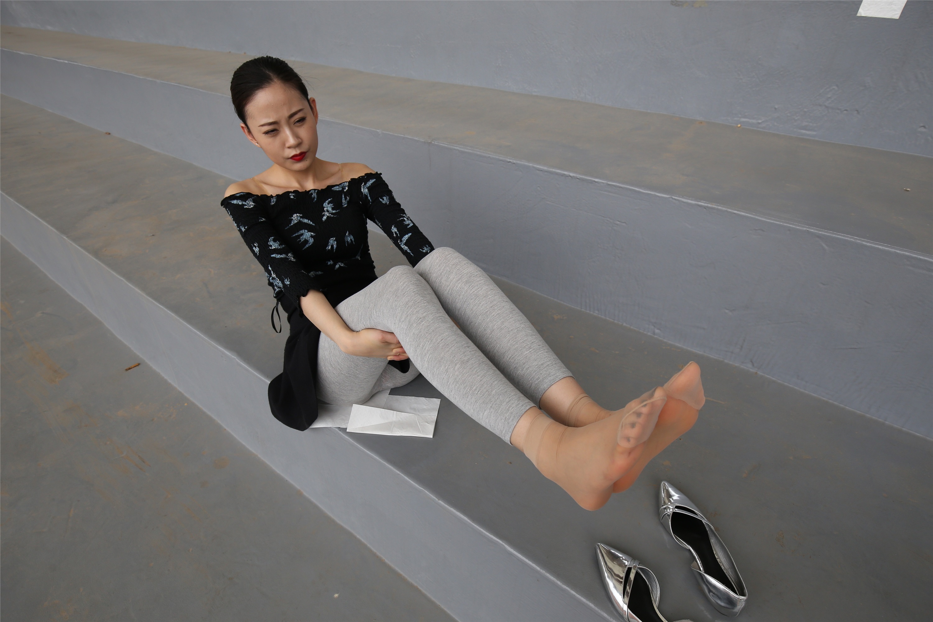 大西瓜美女图片 Z3-6 空姐灰丝459p3