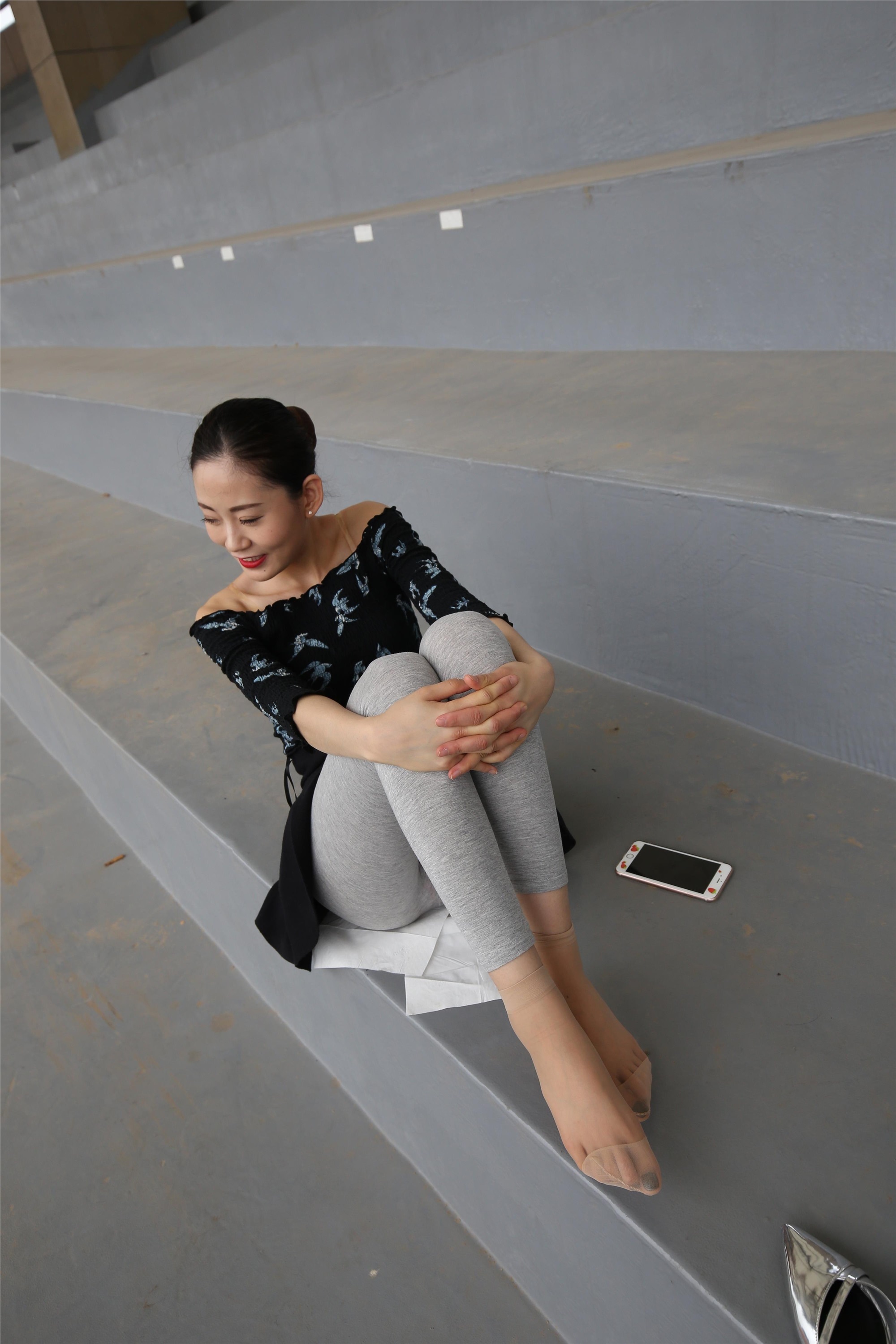 大西瓜美女图片 Z3-6 空姐灰丝459p3