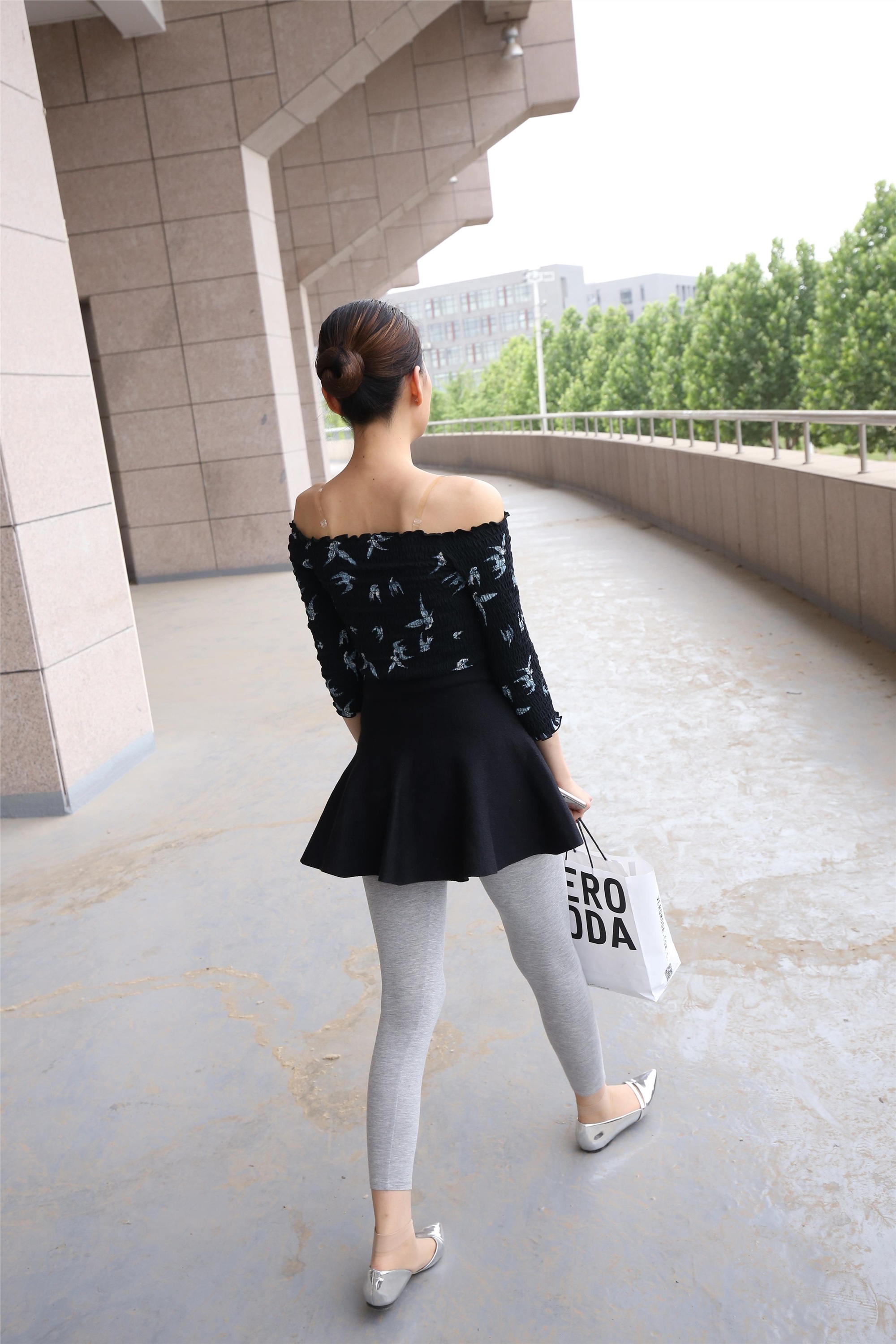 大西瓜美女图片 Z3-6 空姐灰丝459p3