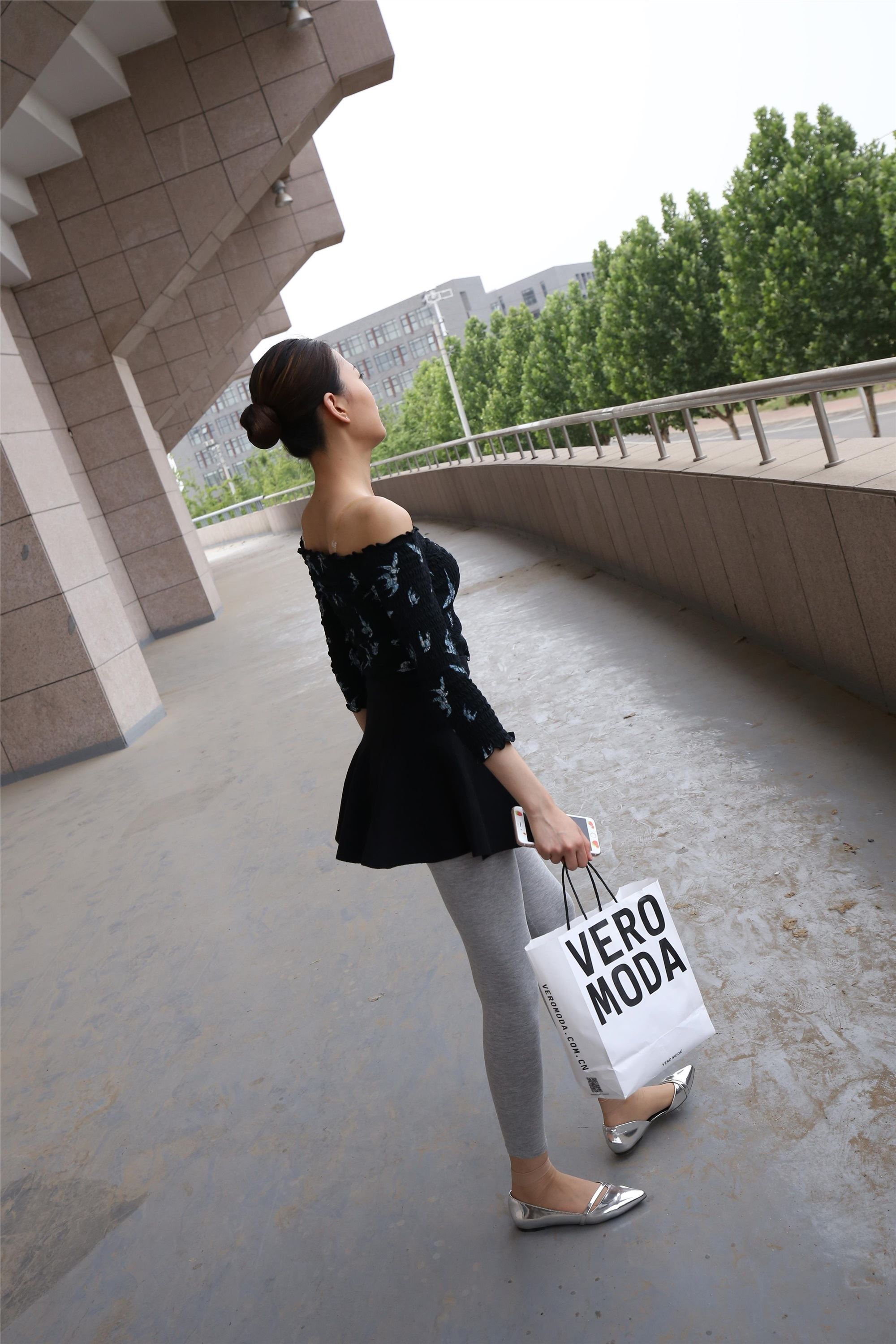 大西瓜美女图片 Z3-6 空姐灰丝459p3