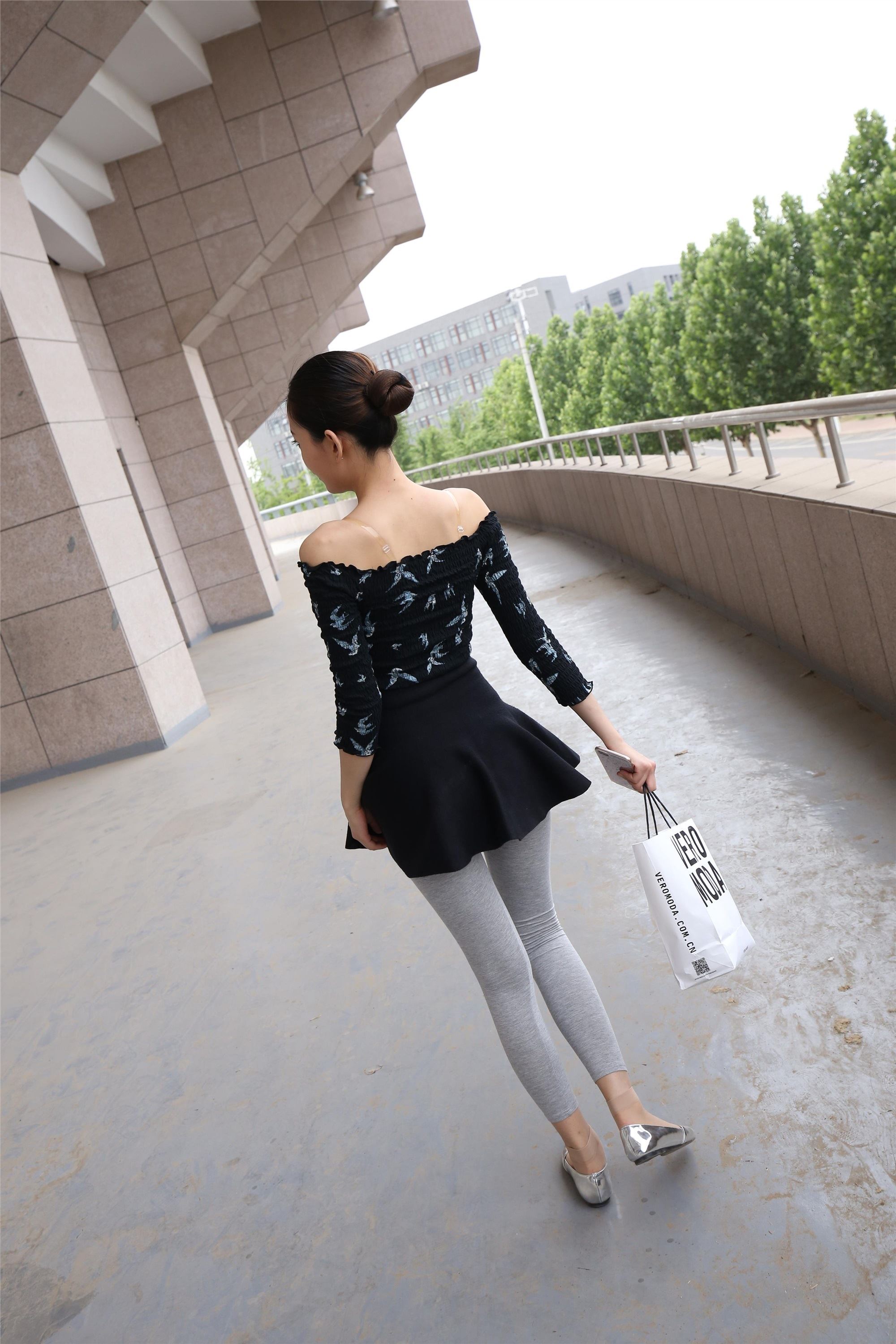 大西瓜美女图片 Z3-6 空姐灰丝459p3