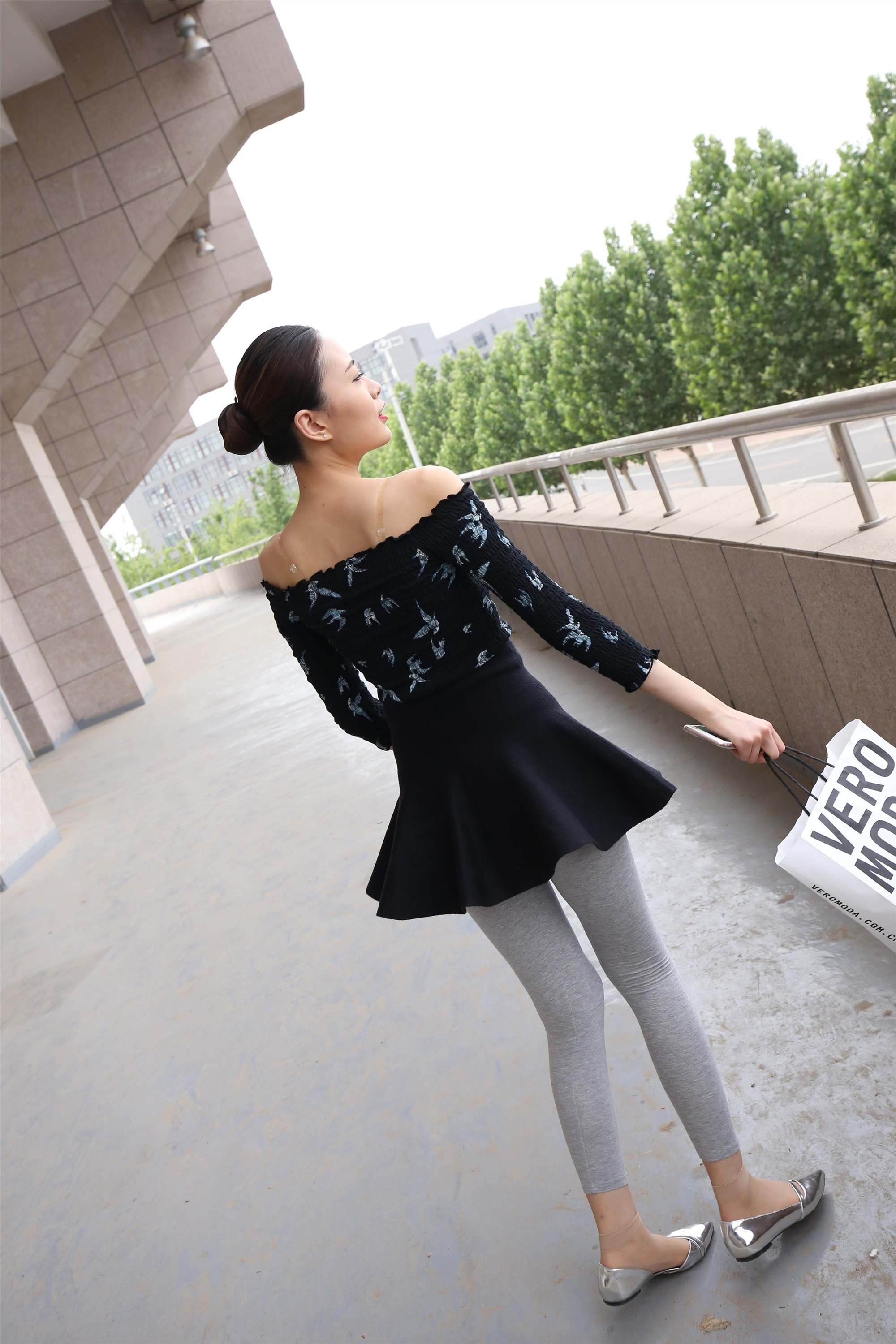 大西瓜美女图片 Z3-6 空姐灰丝459p3