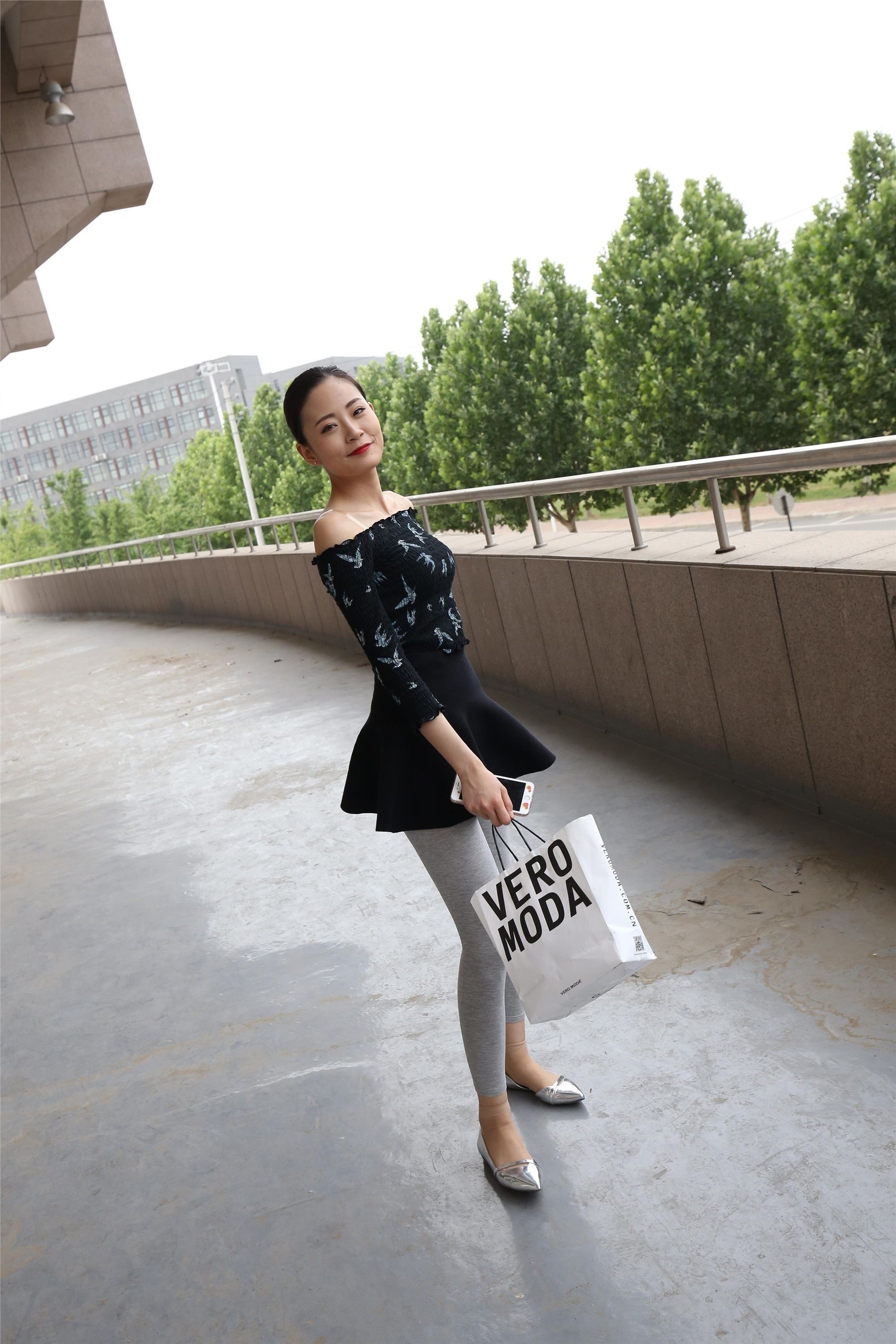 大西瓜美女图片 Z3-6 空姐灰丝459p3