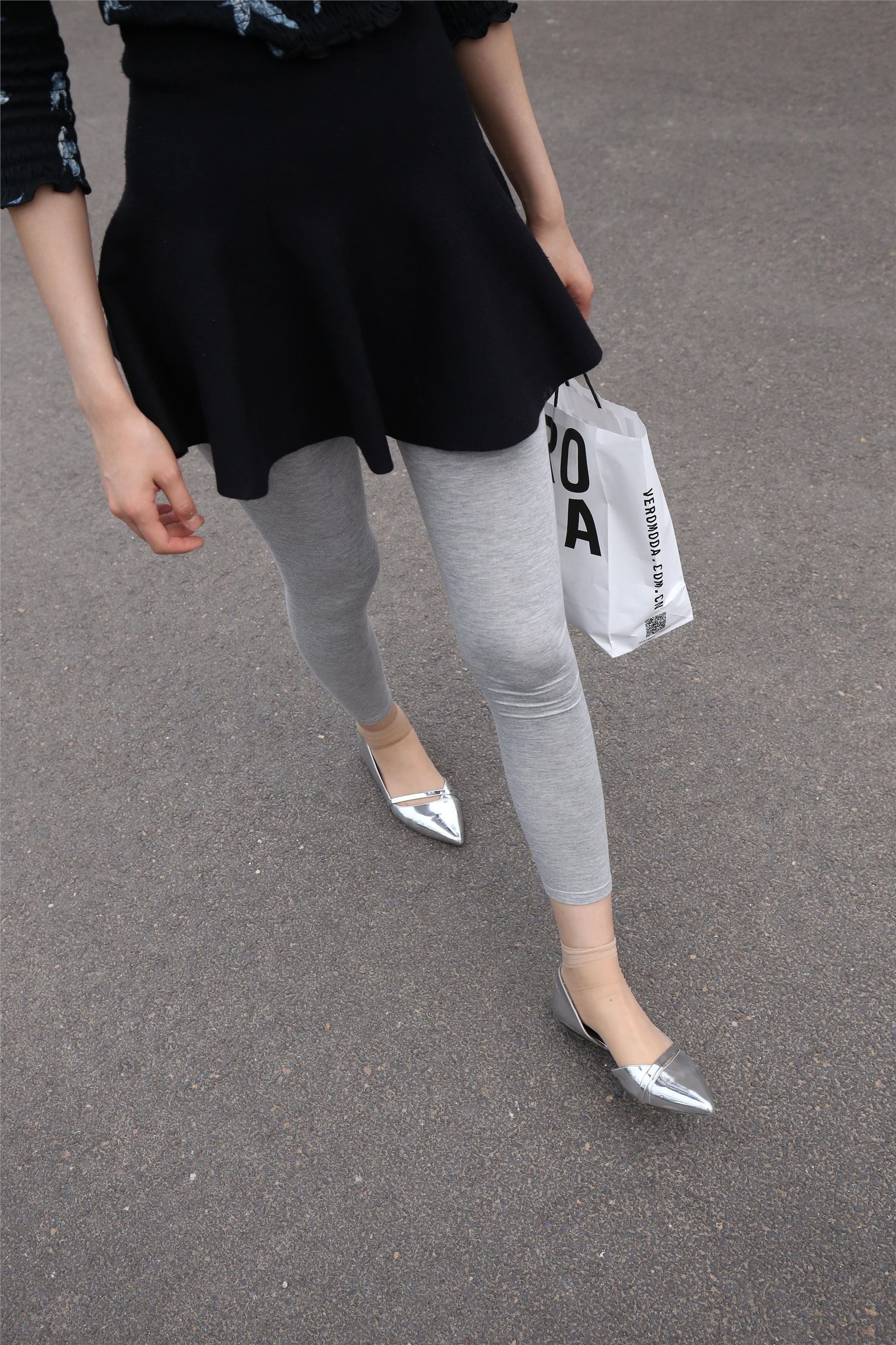 大西瓜美女图片 Z3-6 空姐灰丝459p4