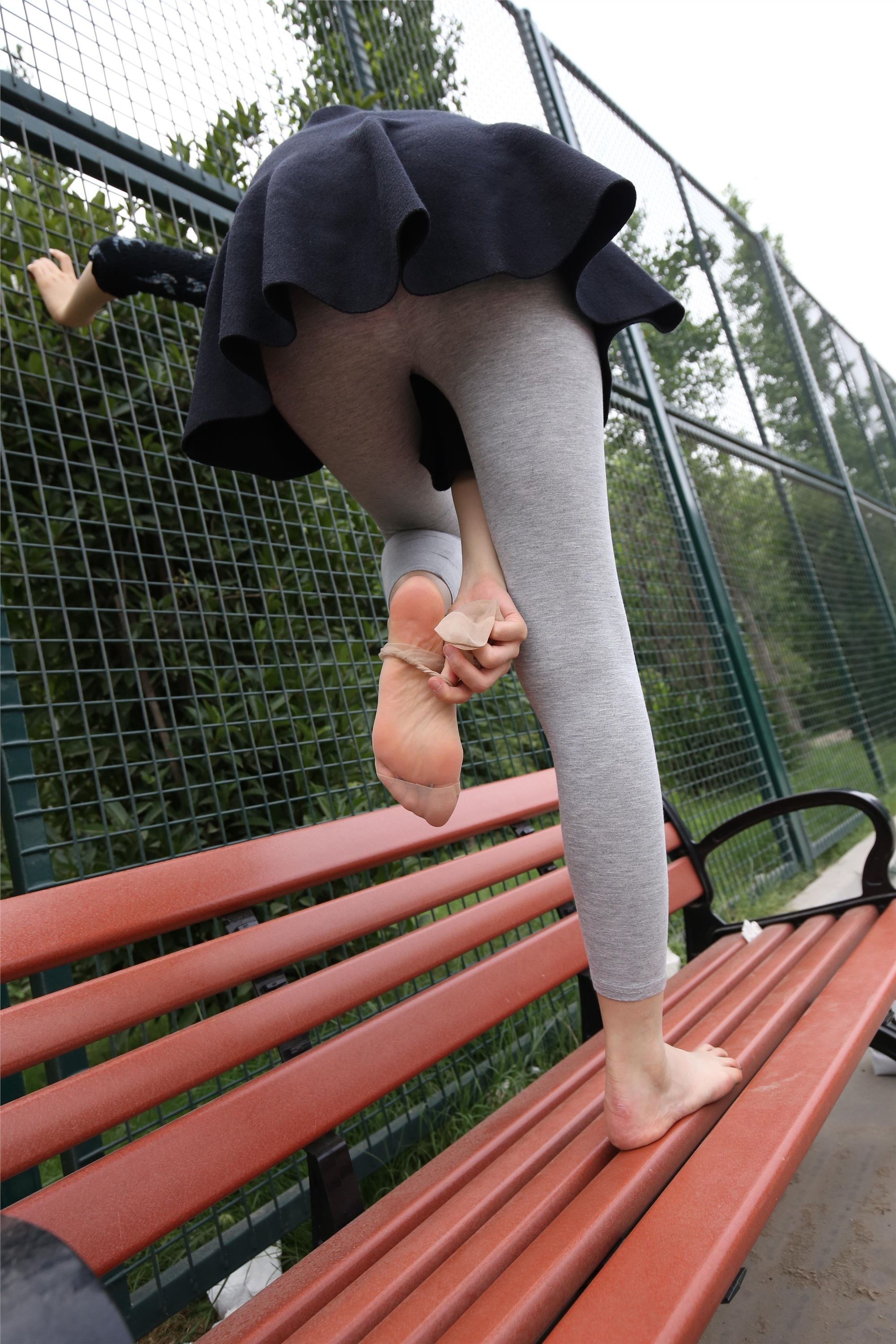 大西瓜美女图片 Z3-6 空姐灰丝459p4