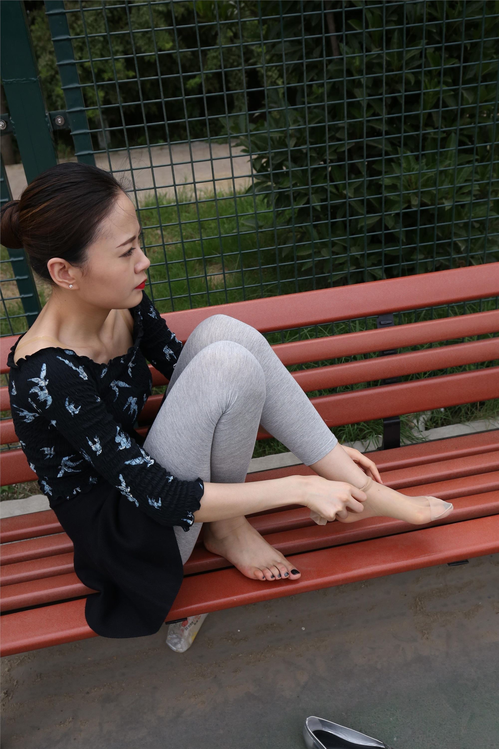 大西瓜美女图片 Z3-6 空姐灰丝459p4