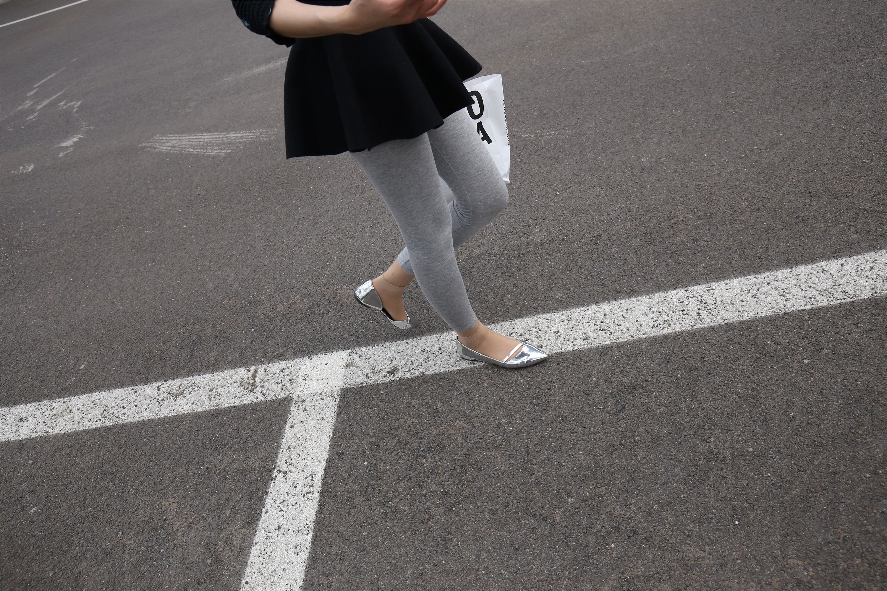 大西瓜美女图片 Z3-6 空姐灰丝459p4