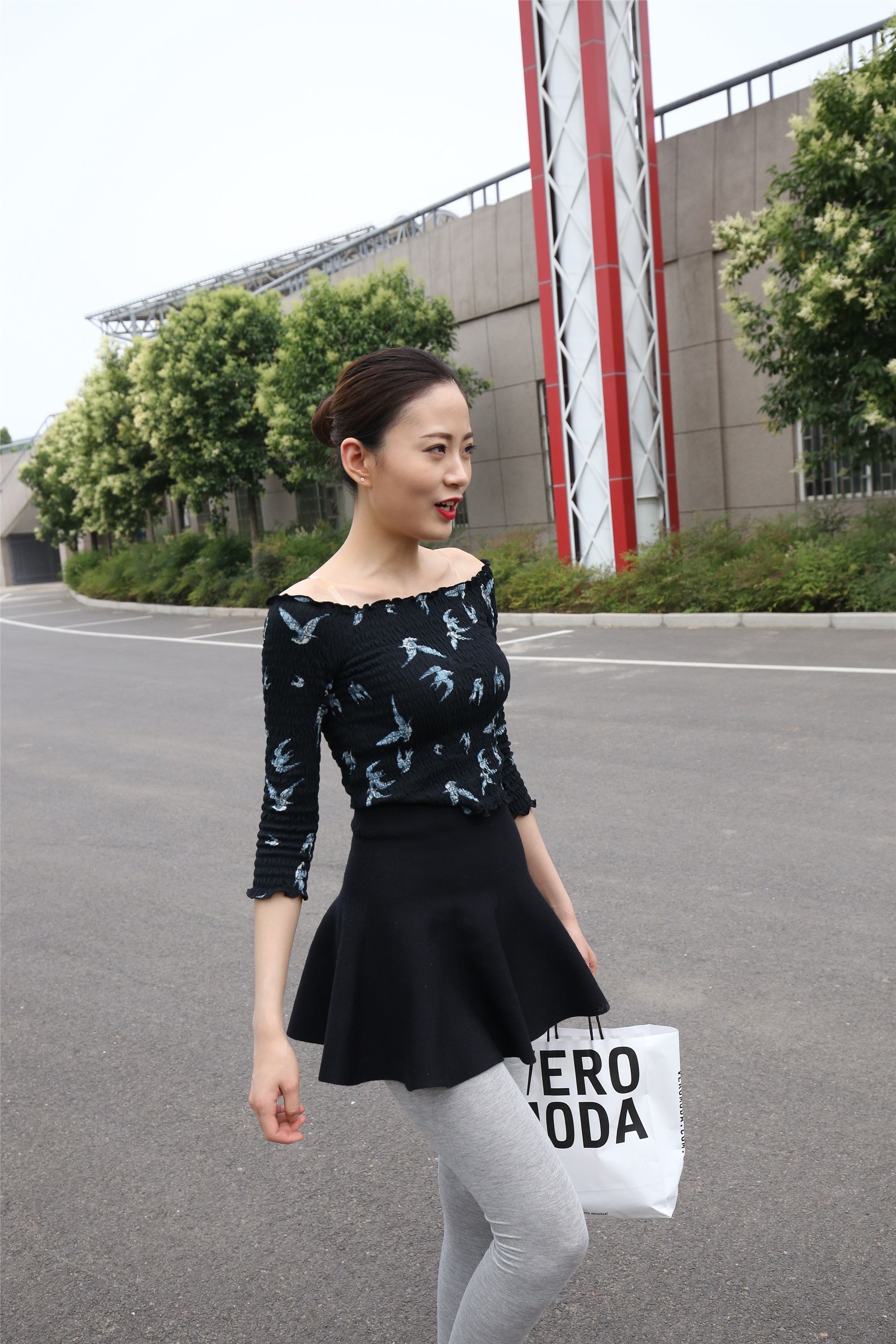 大西瓜美女图片 Z3-6 空姐灰丝459p4