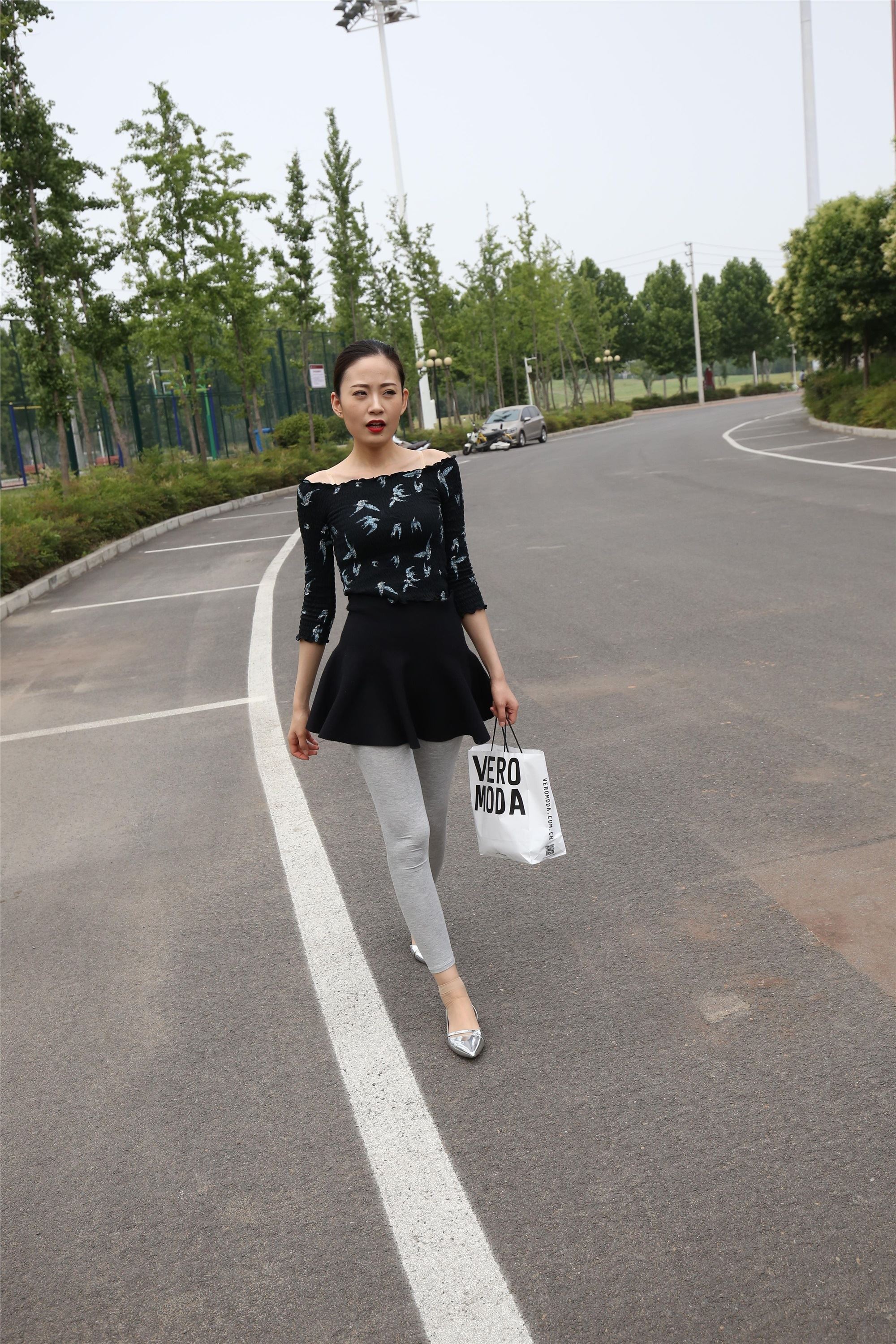 大西瓜美女图片 Z3-6 空姐灰丝459p4