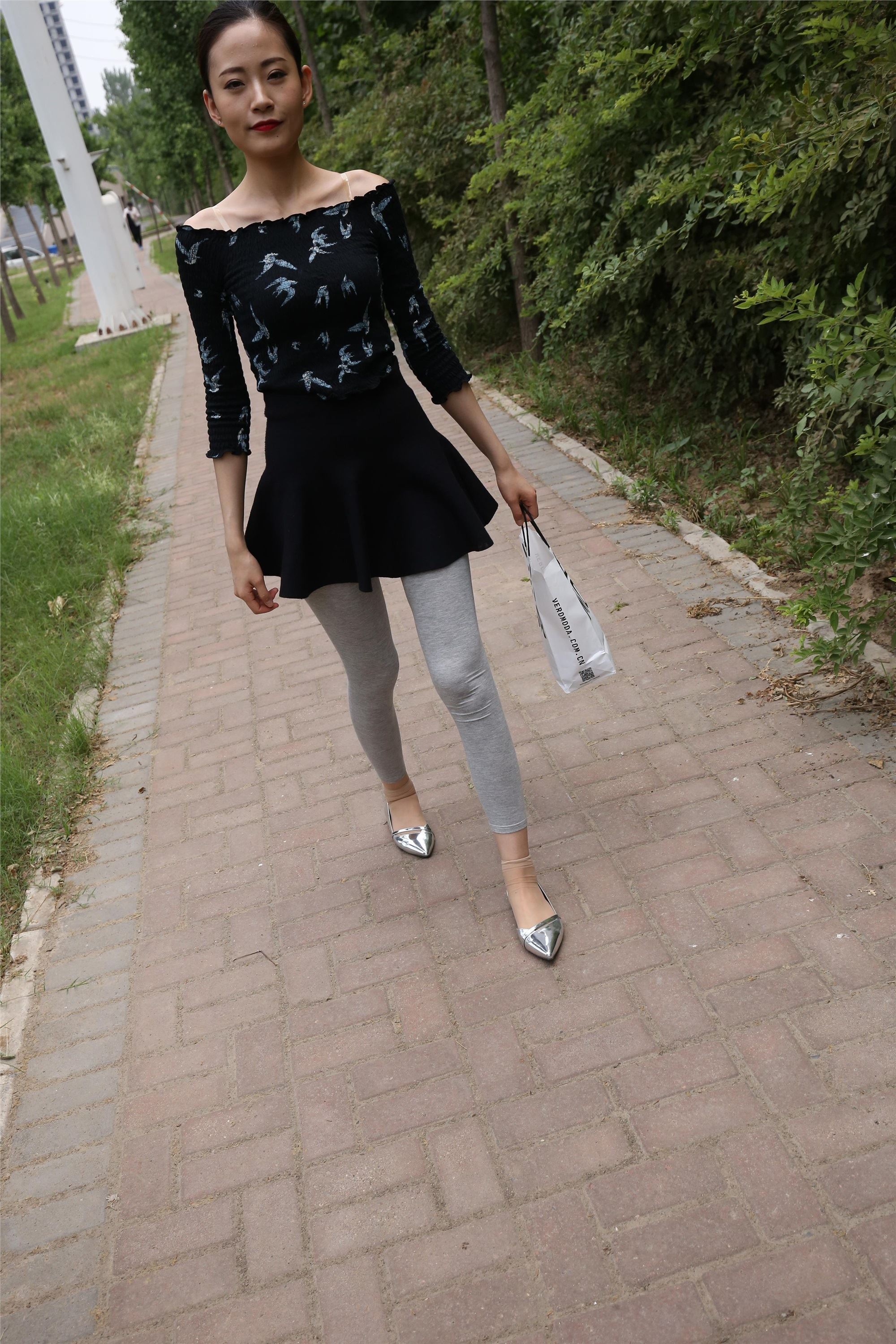 大西瓜美女图片 Z3-6 空姐灰丝459p4