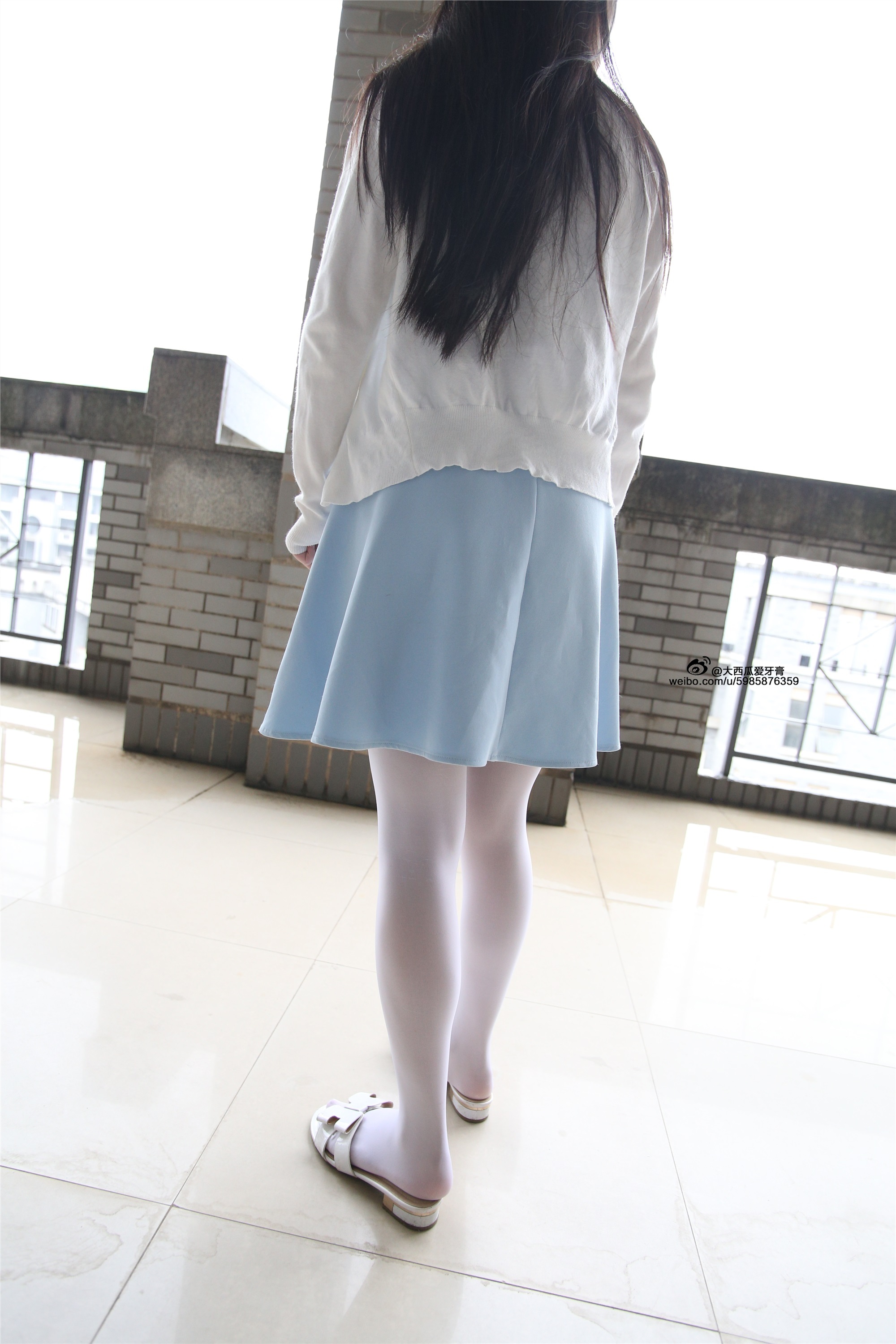 大西瓜美女图片 Z4-1 小蓝裙263p1