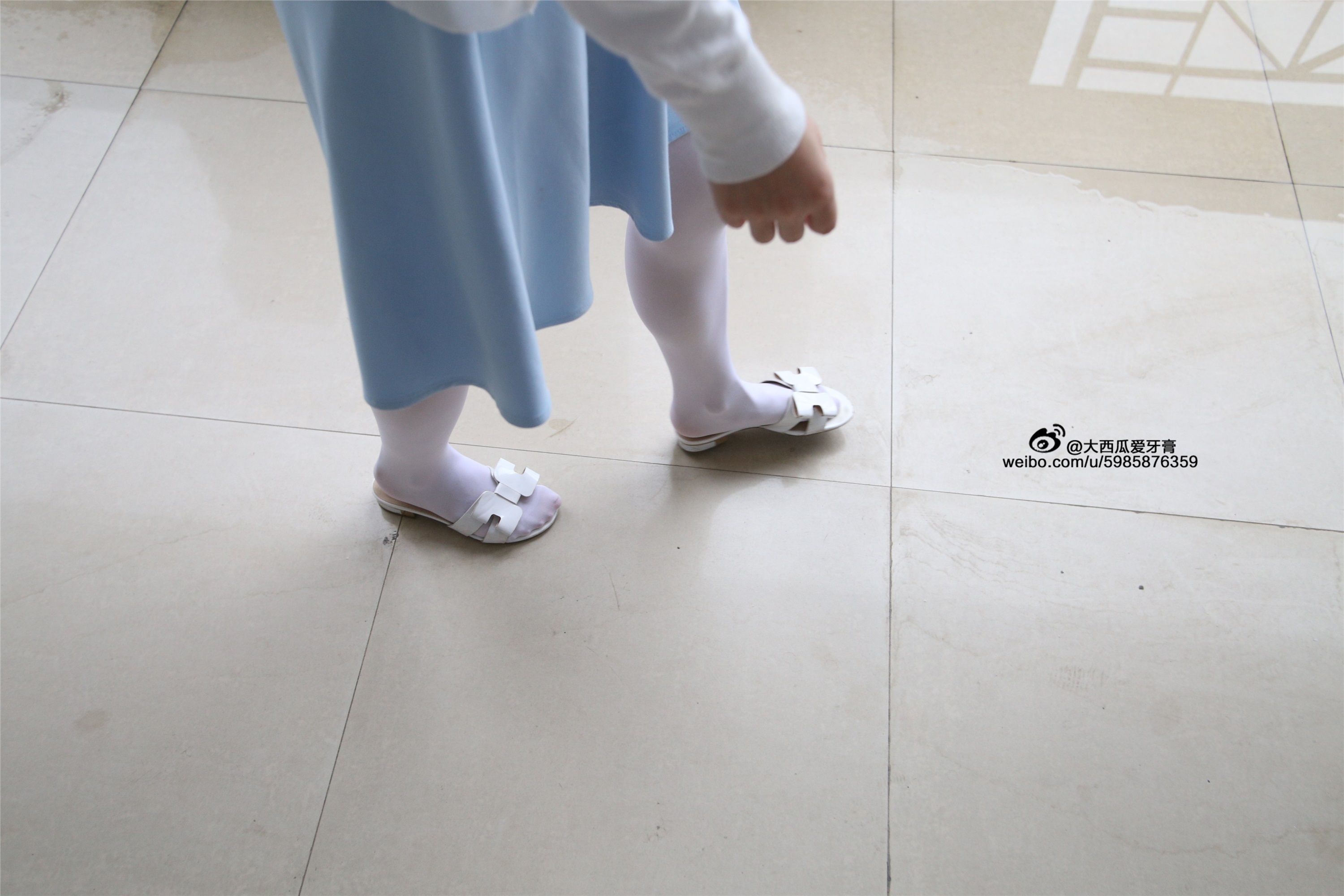 大西瓜美女图片 Z4-1 小蓝裙263p1