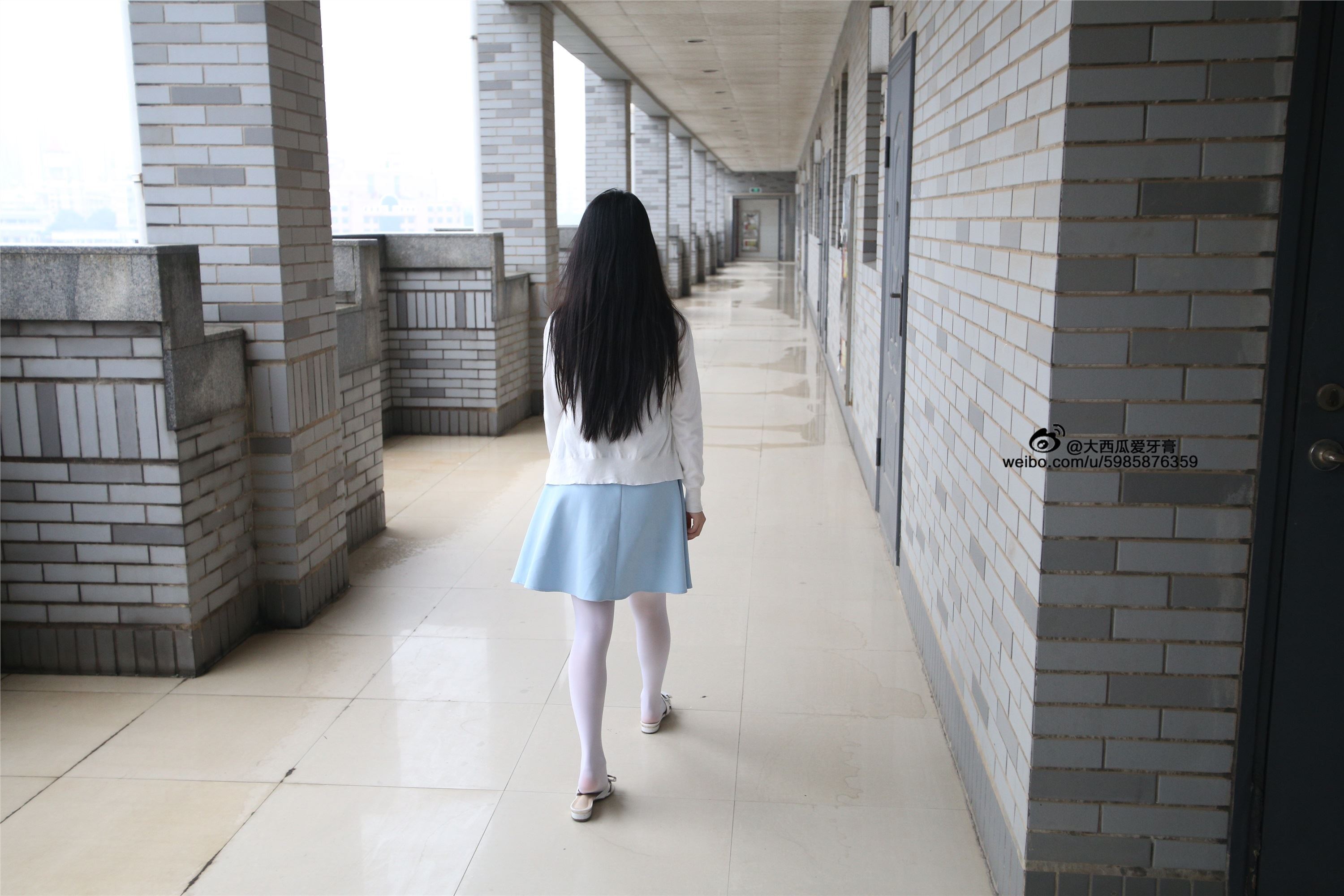 大西瓜美女图片 Z4-1 小蓝裙263p1