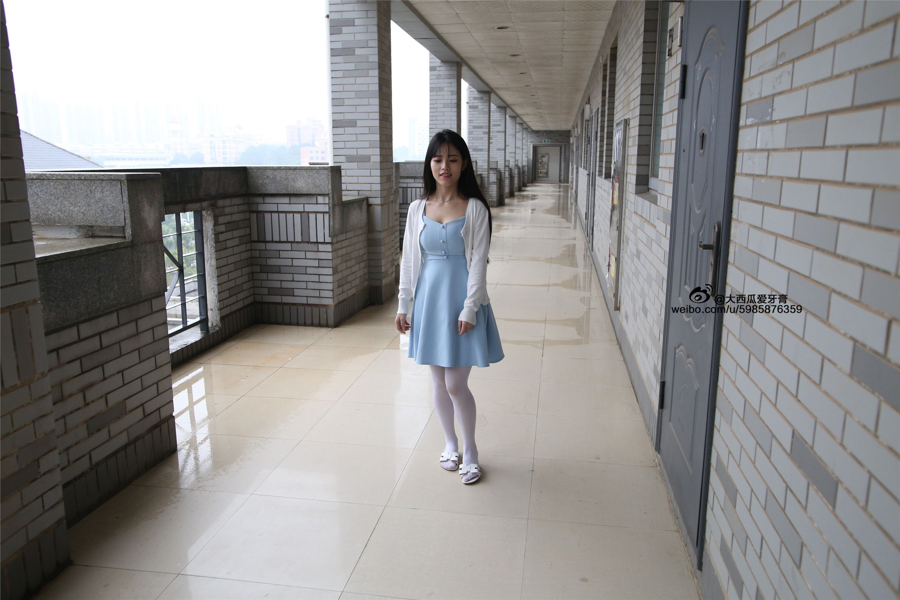 大西瓜美女图片 Z4-1 小蓝裙263p1