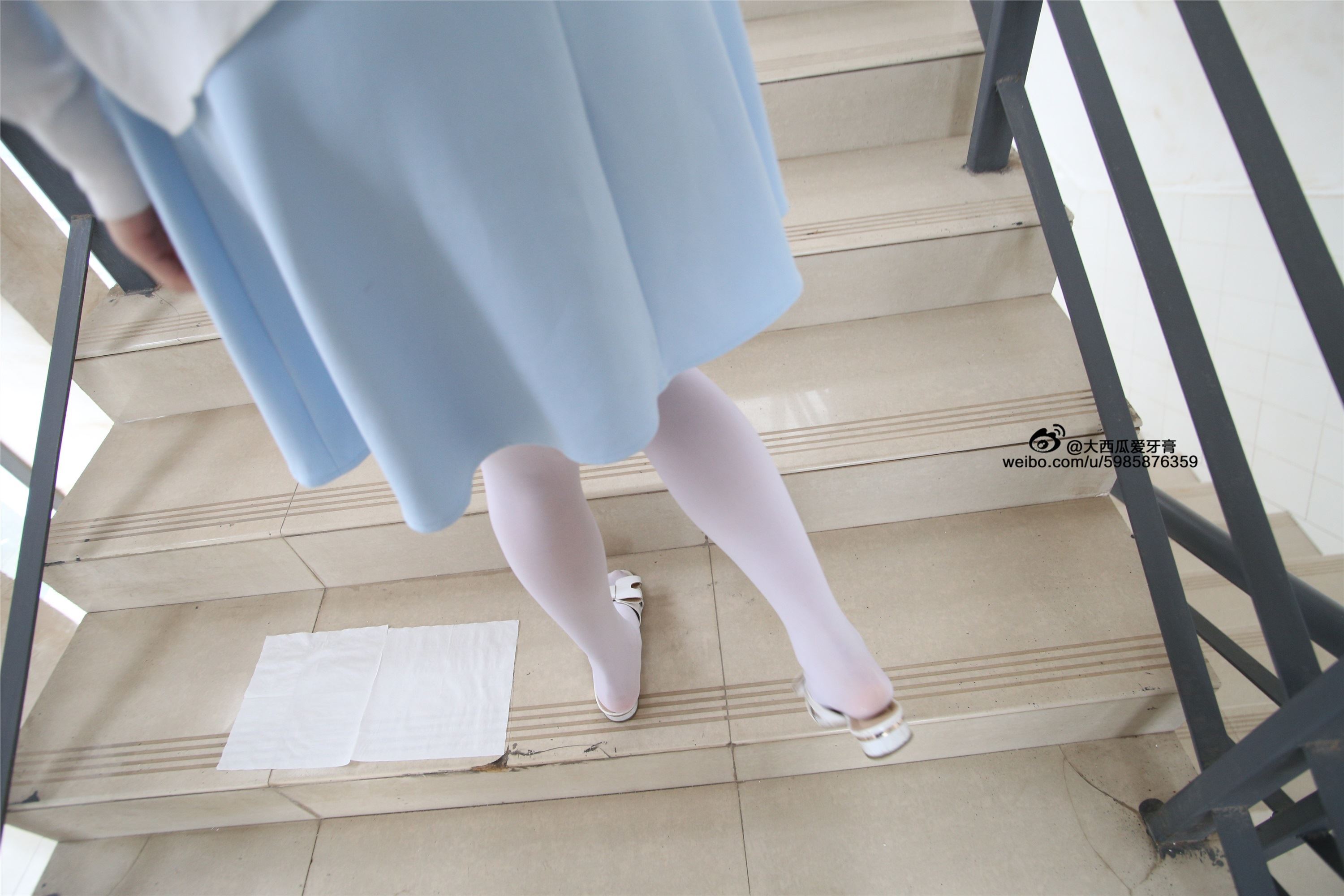 大西瓜美女图片 Z4-1 小蓝裙263p2