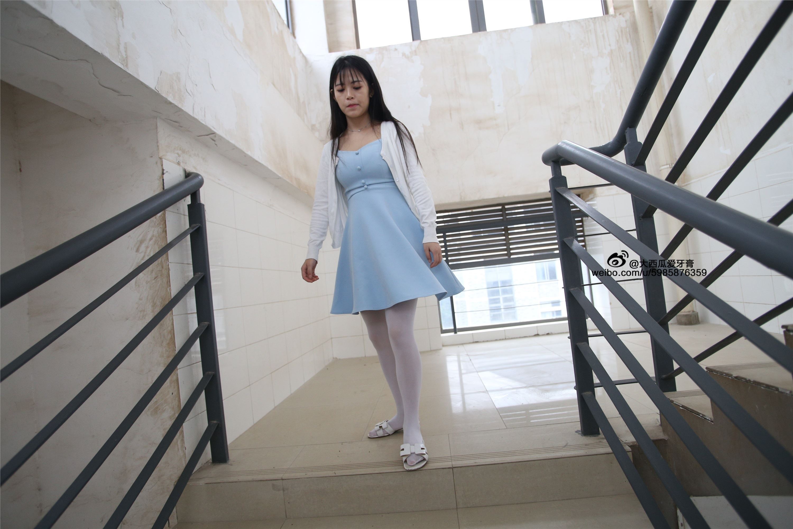 大西瓜美女图片 Z4-1 小蓝裙263p2