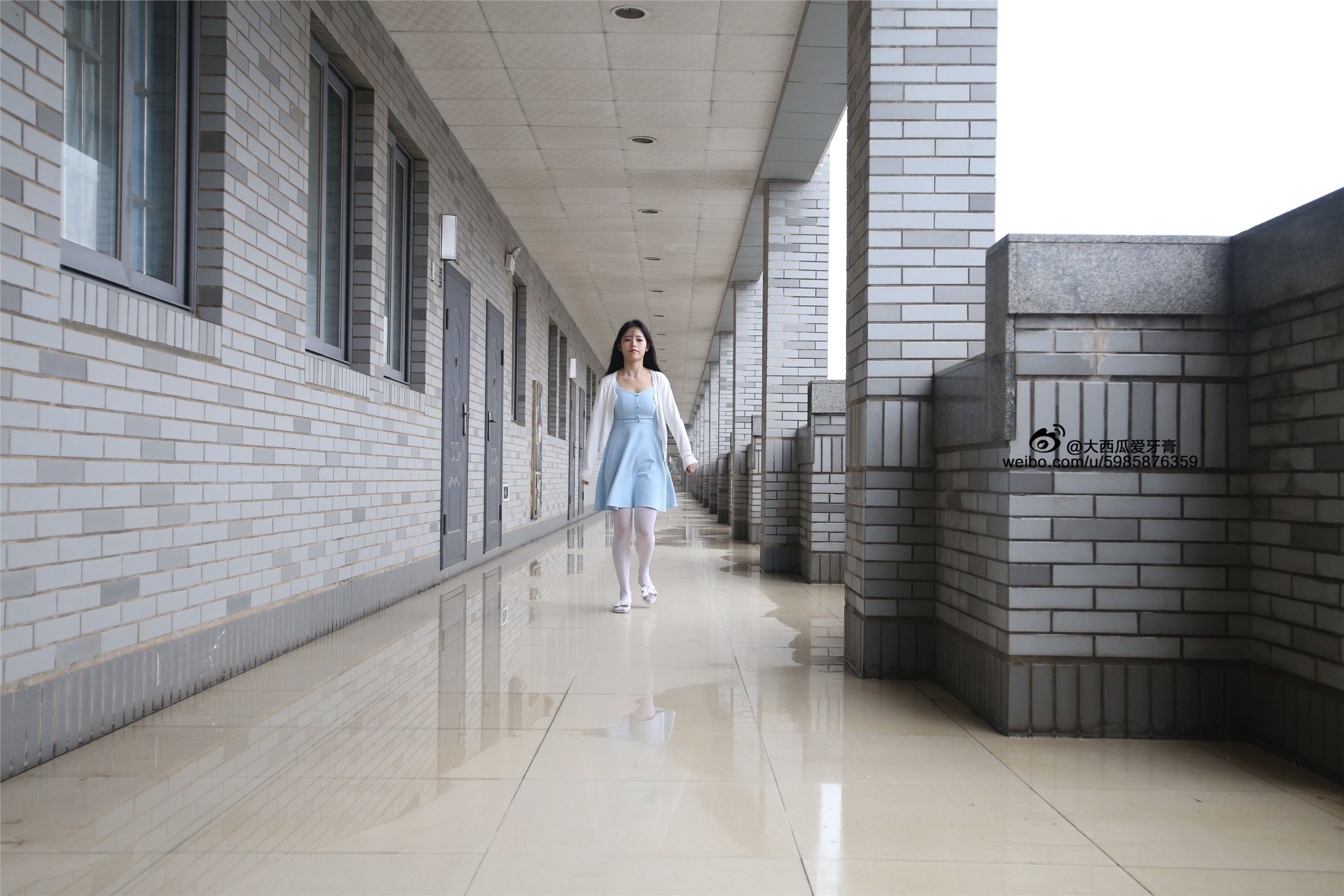 大西瓜美女图片 Z4-1 小蓝裙263p2