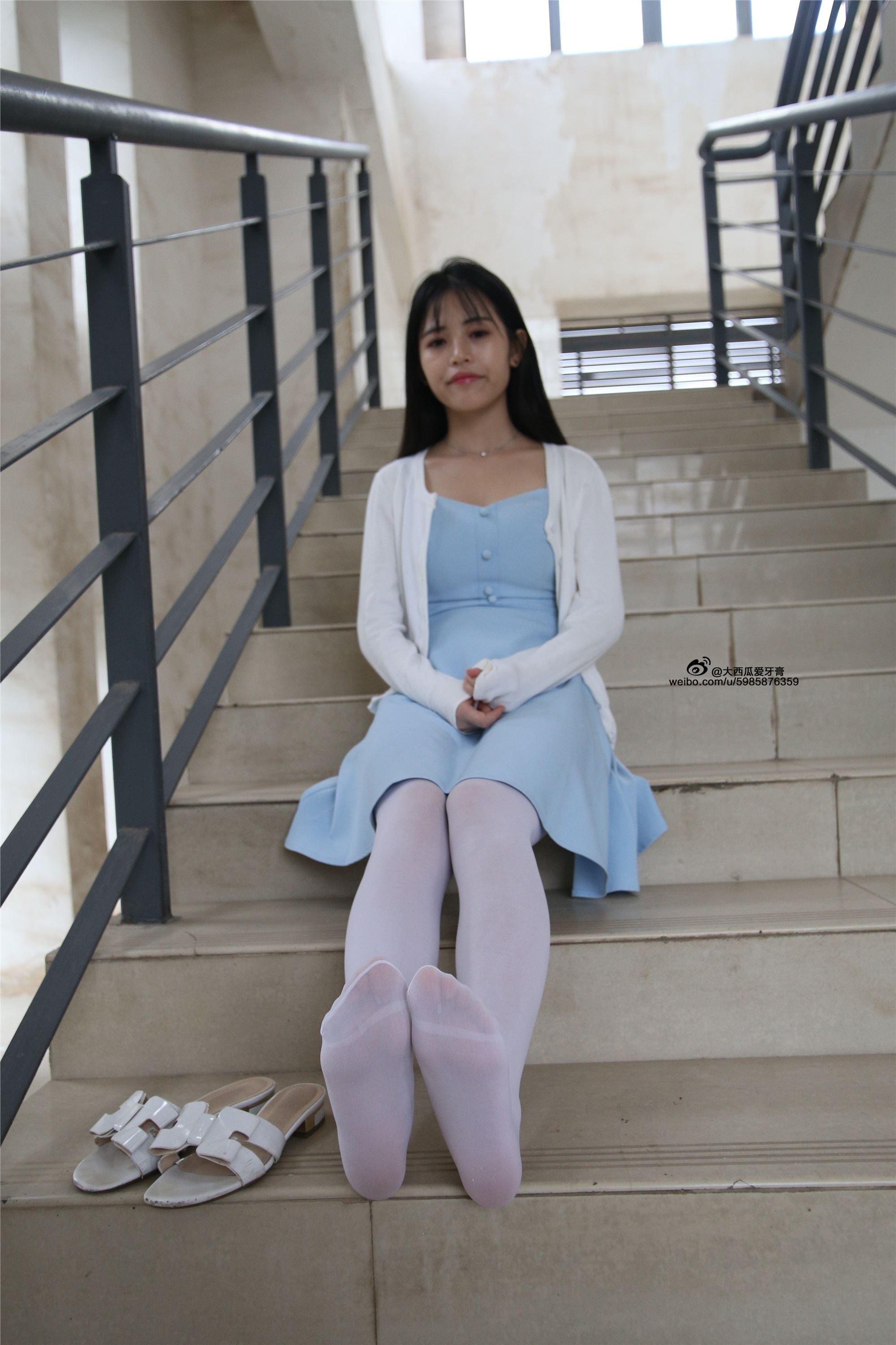 大西瓜美女图片 Z4-1 小蓝裙263p2