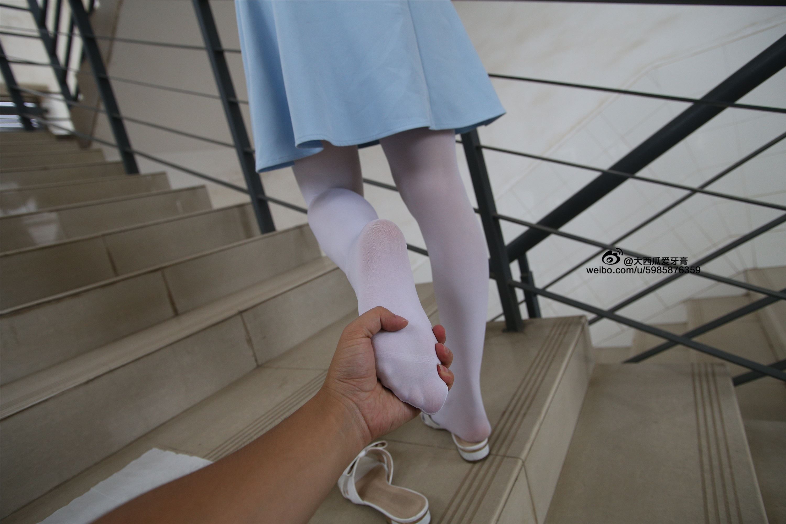 大西瓜美女图片 Z4-1 小蓝裙263p2