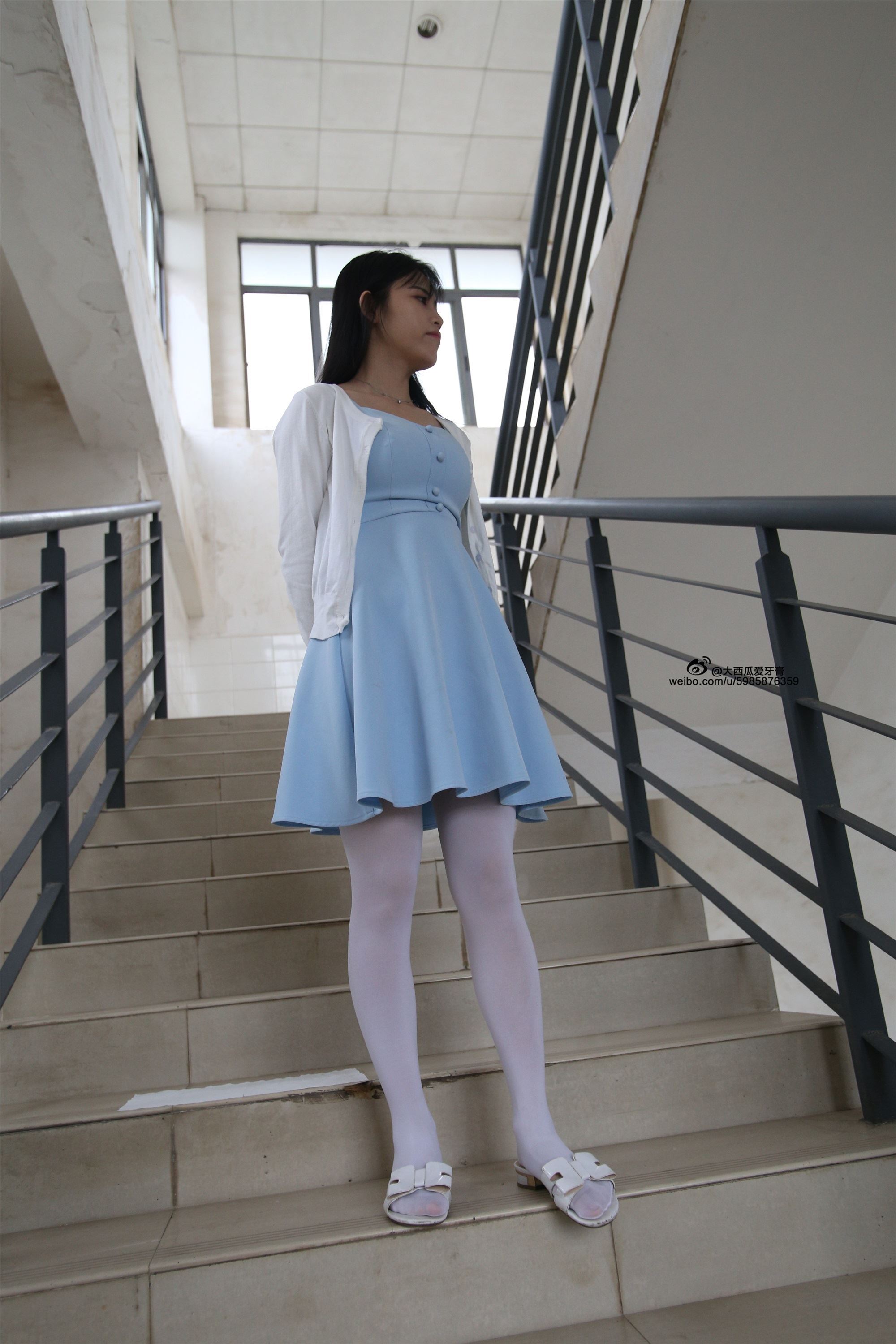 大西瓜美女图片 Z4-1 小蓝裙263p2