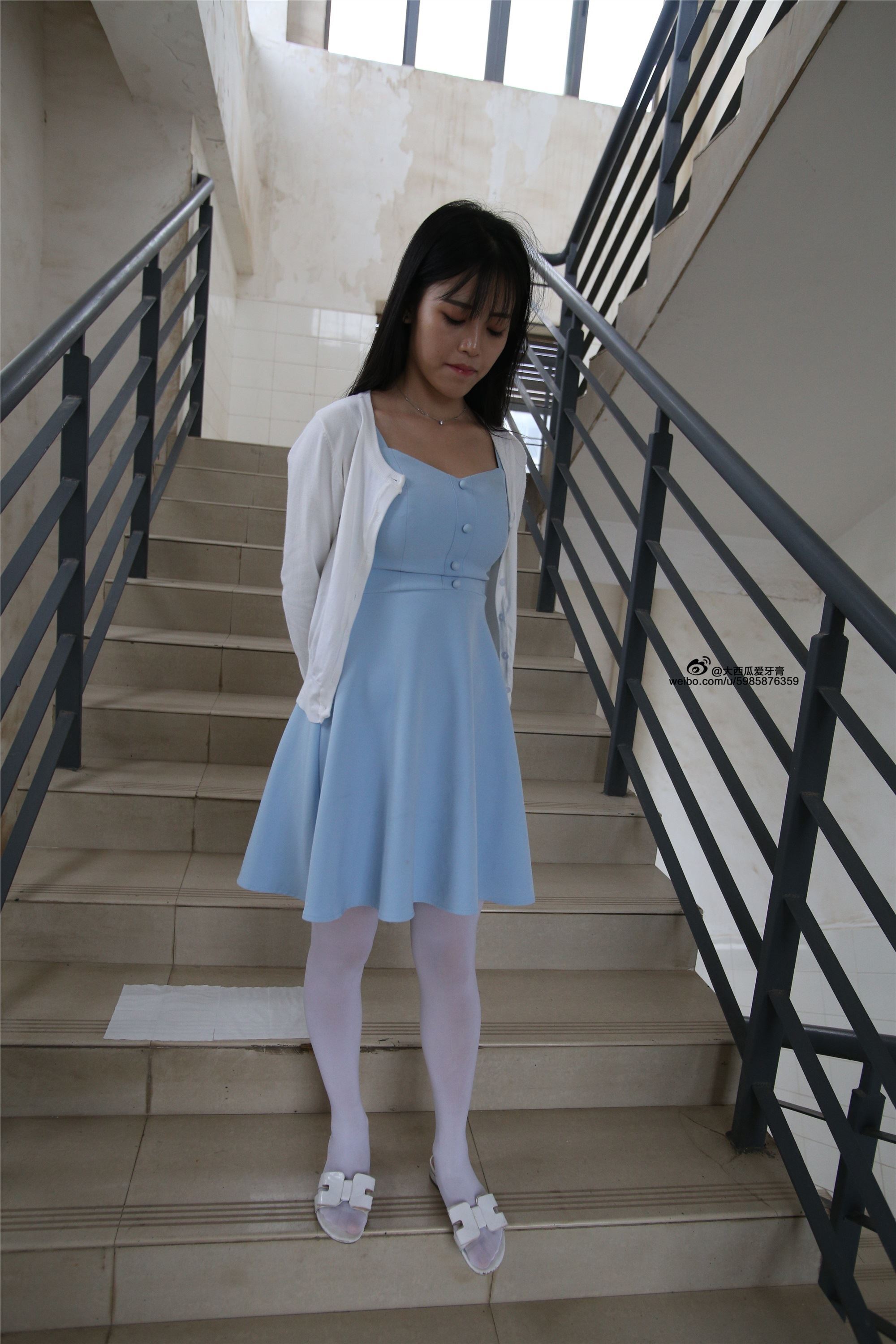 大西瓜美女图片 Z4-1 小蓝裙263p2