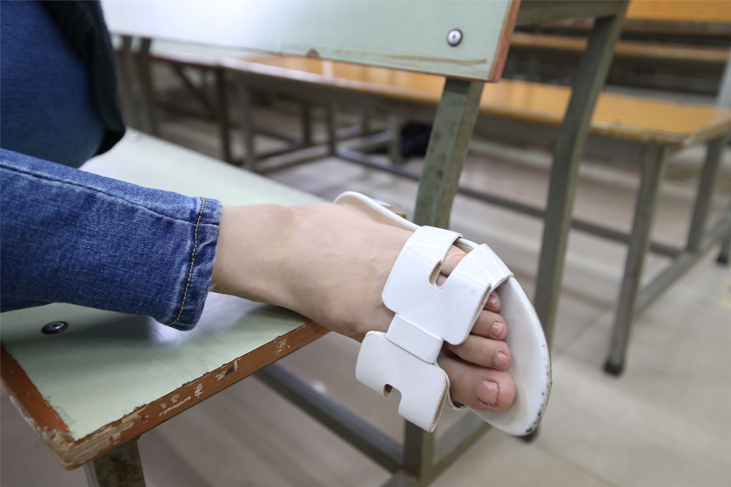 大西瓜美女图片 Z4-2 小蓝裙149p