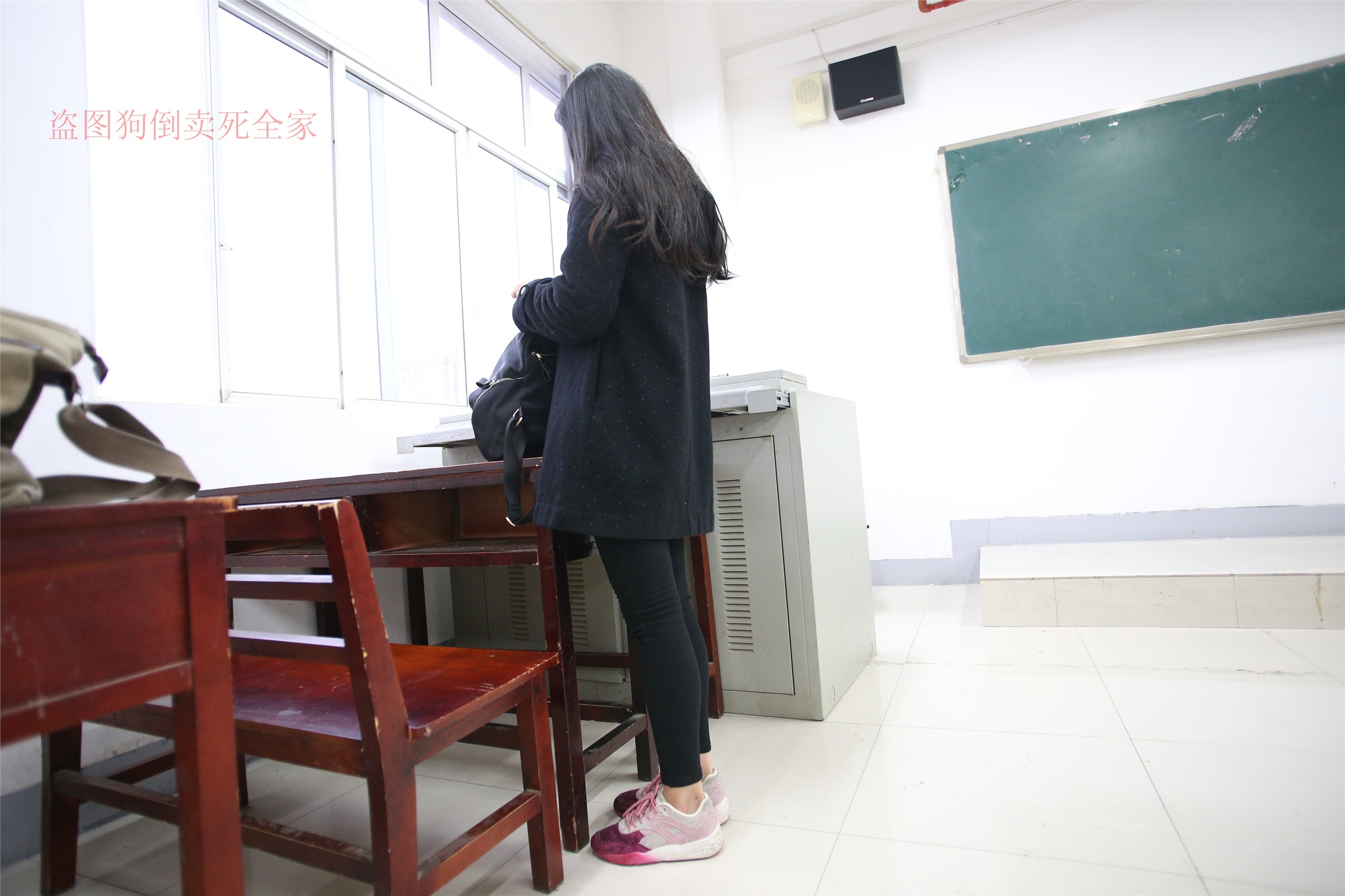 大西瓜美女图片 Z4-3 短si+luo足 324P1